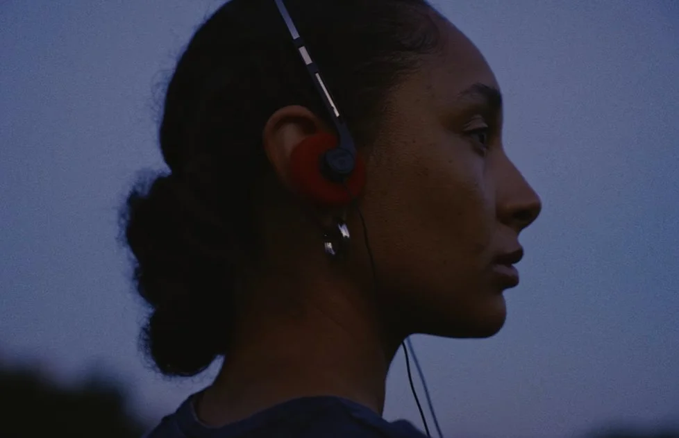 Musical duo Okvsho returns with a scenic music video for new single “Where moments wait”