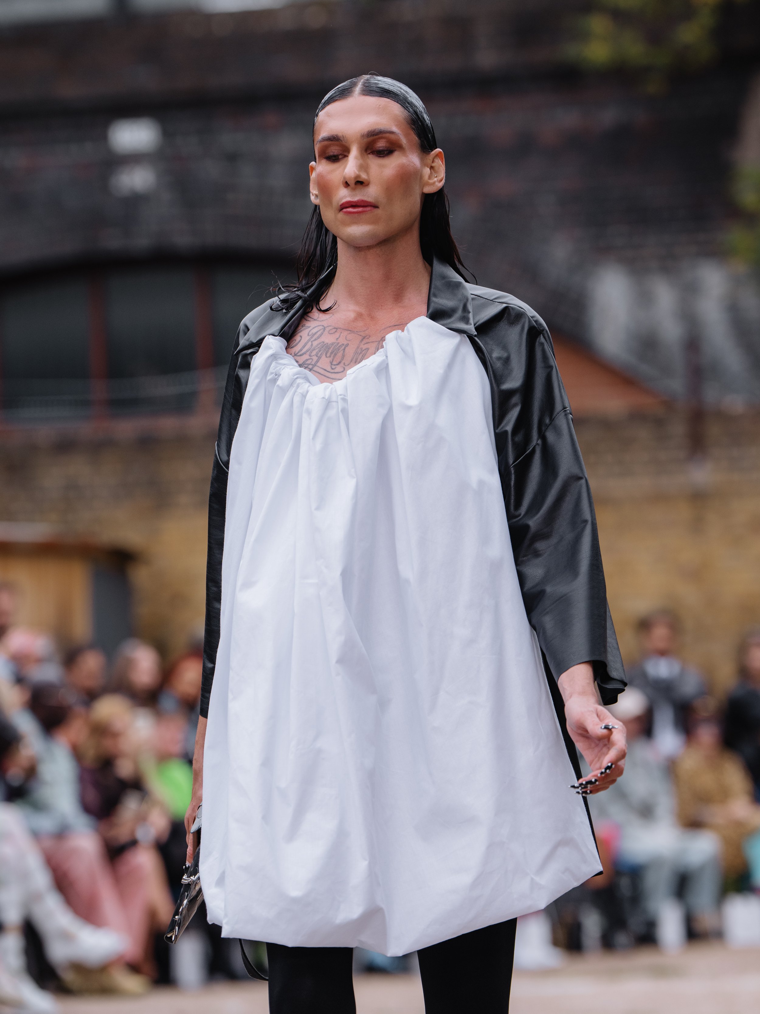 Poet-Lab_SS27_Runway1_by_ MarcusHartelt_for_LFW_46.jpg