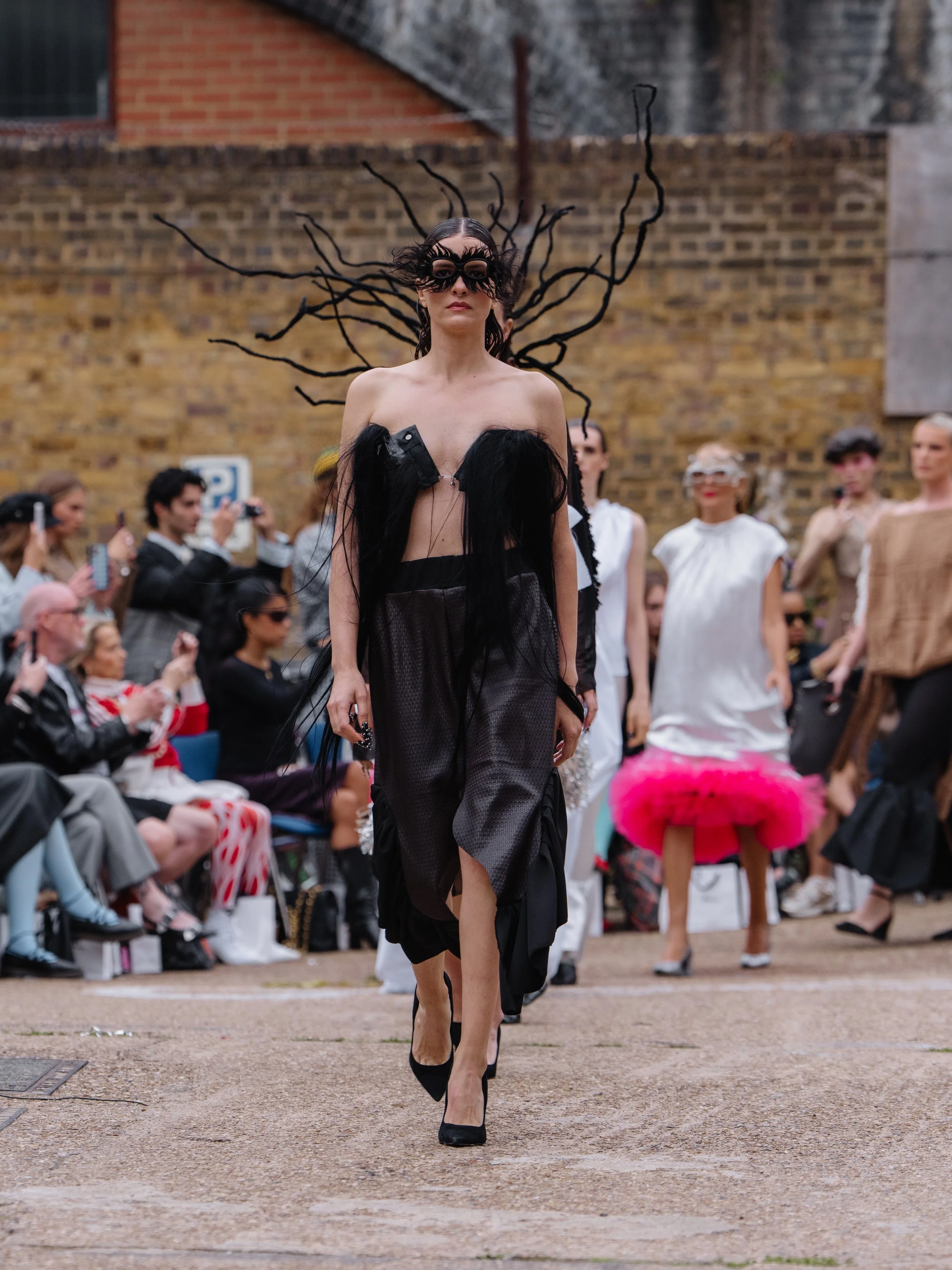 Poet-Lab_SS27_Runway1_by_ MarcusHartelt_for_LFW_52.jpg
