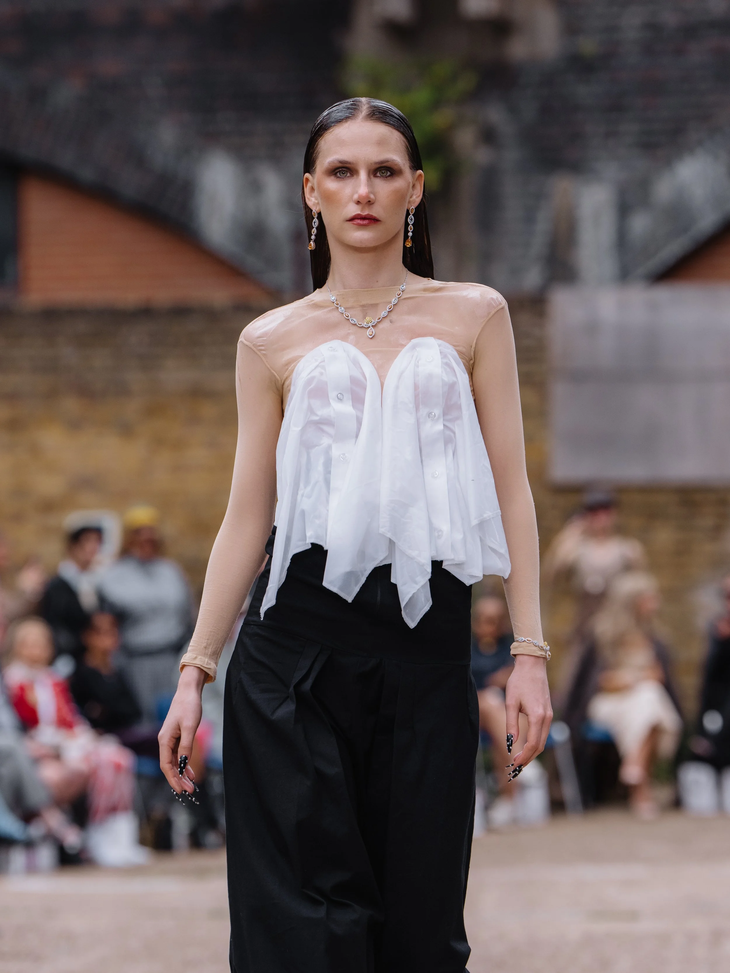 Poet-Lab_SS27_Runway1_by_ MarcusHartelt_for_LFW_42.jpg