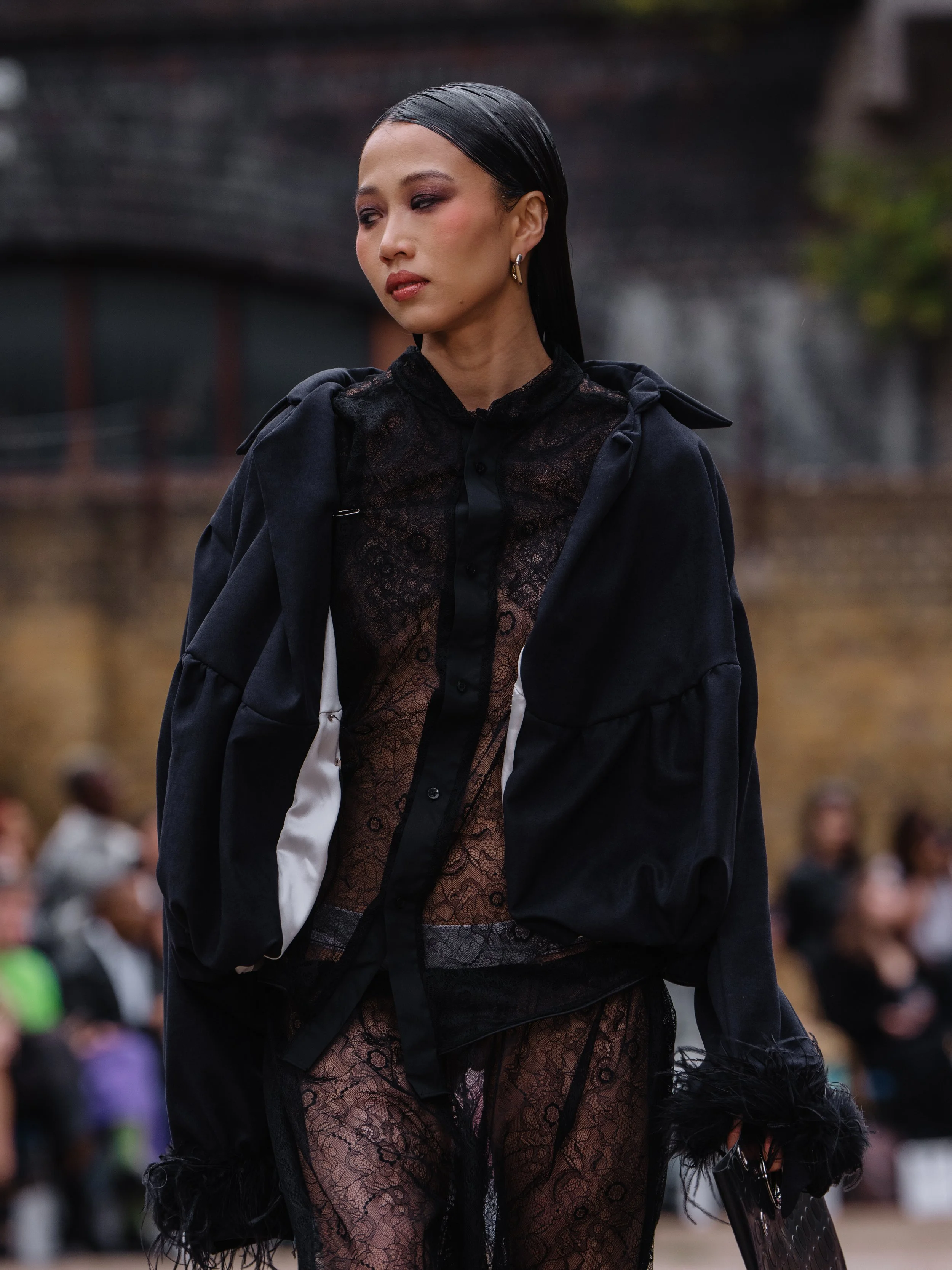 Poet-Lab_SS27_Runway1_by_ MarcusHartelt_for_LFW_40.jpg