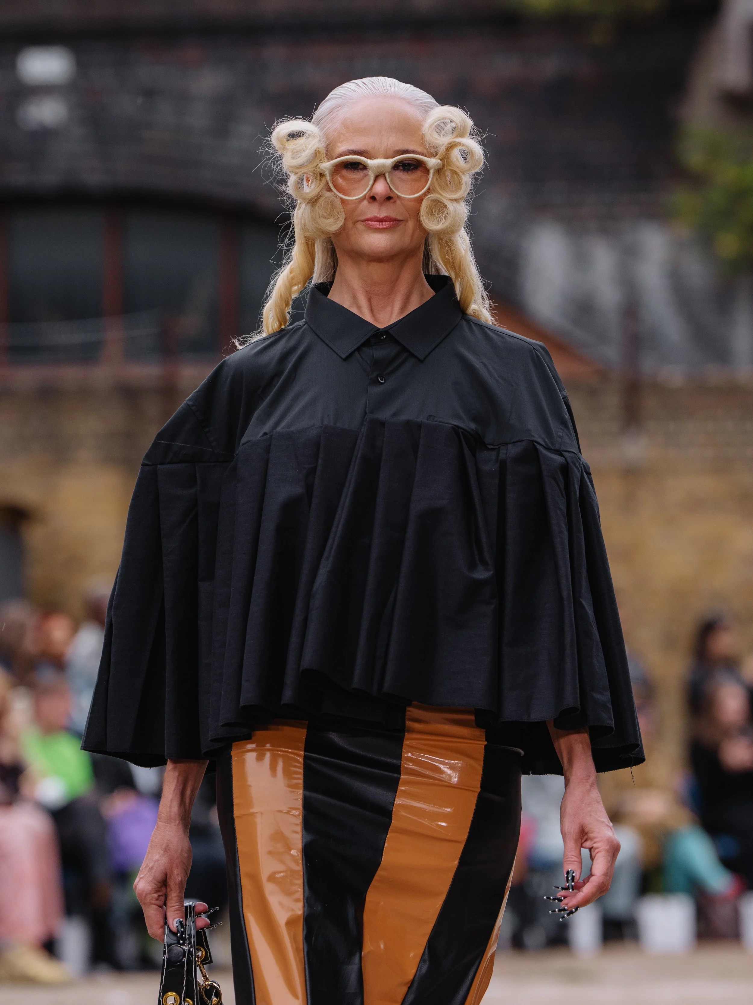 Poet-Lab_SS27_Runway1_by_ MarcusHartelt_for_LFW_21.jpg