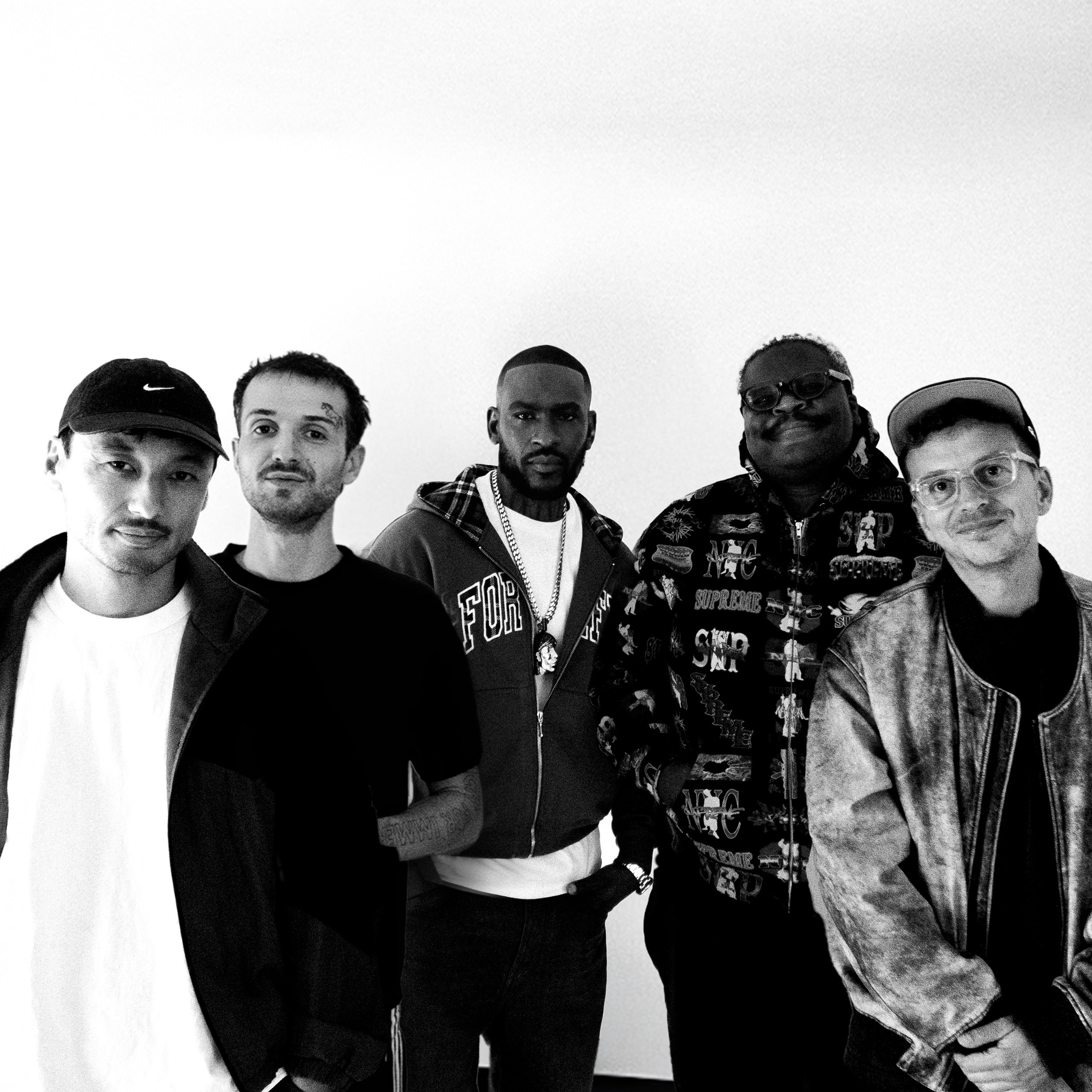 Group press shot of KITSCHKRIEG, Skepta and Blumengarten
