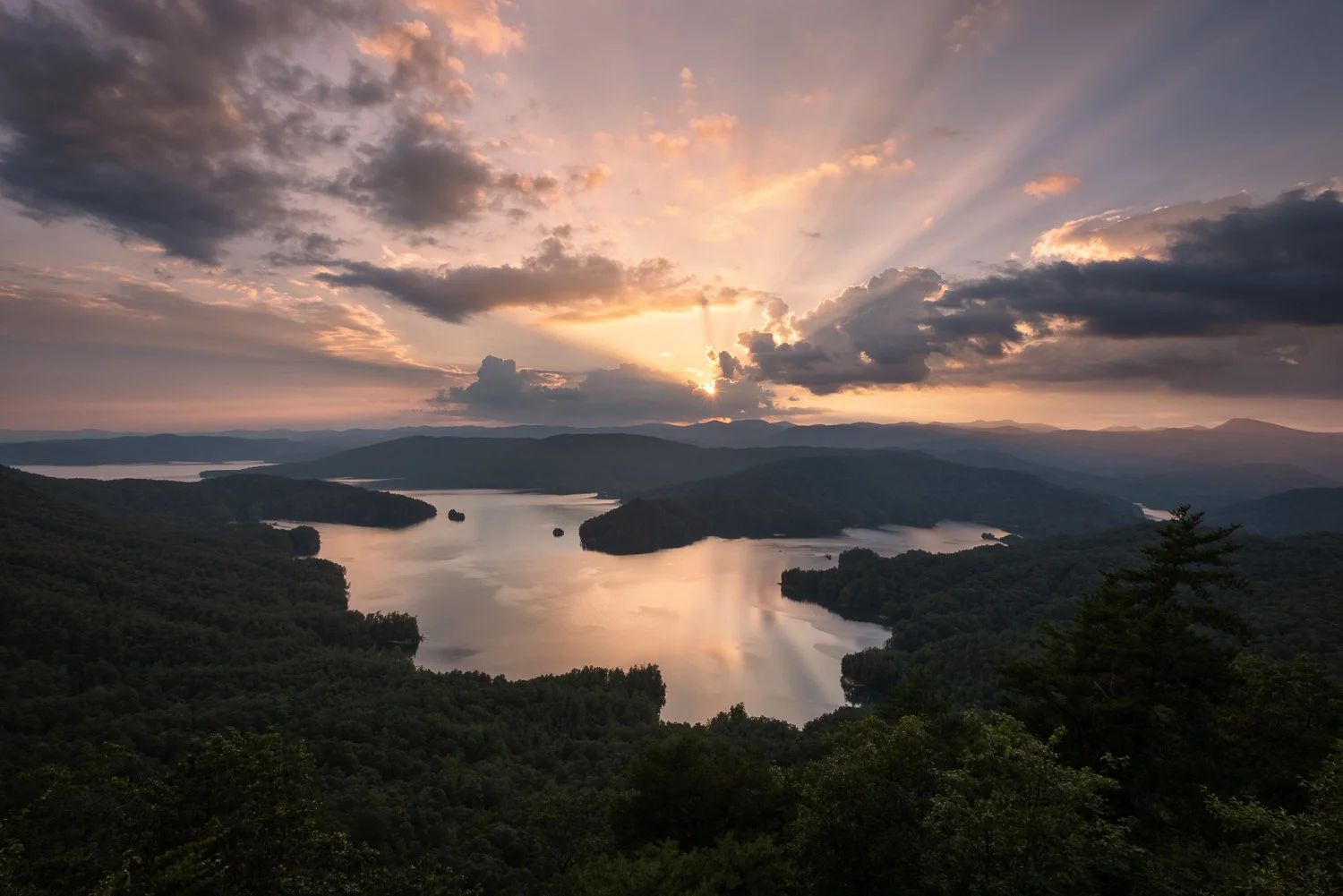 Jocasee Sunset_1.jpg