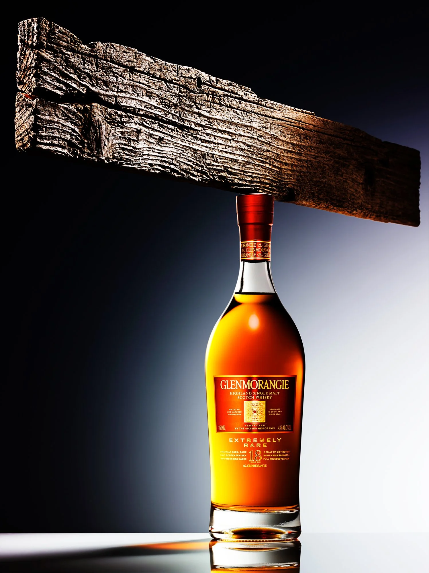 AKIRA_WHISKY_GLENMORANGIE_18_CONTACT.jpg