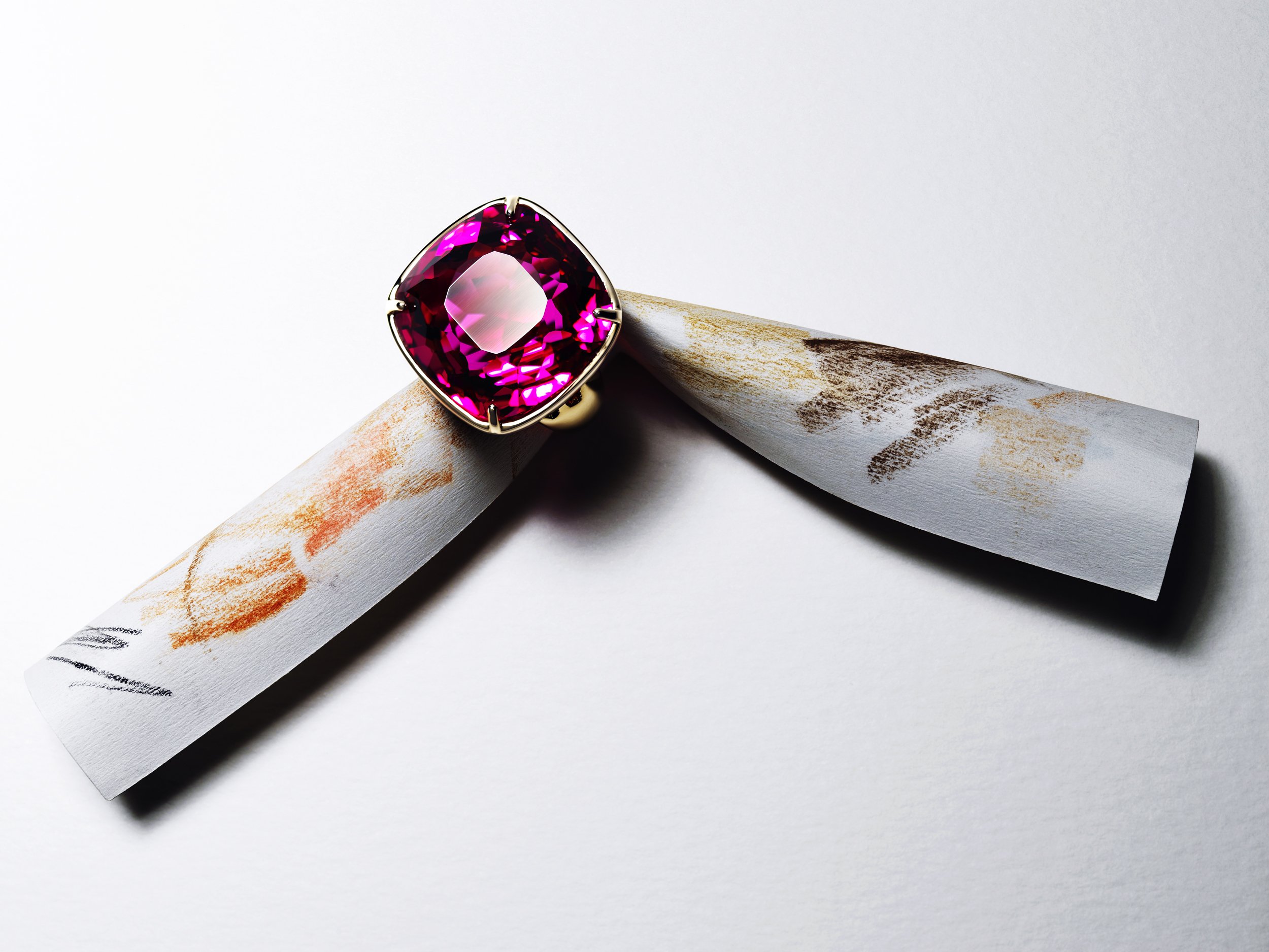 RING_PINK_CONTACT.jpg