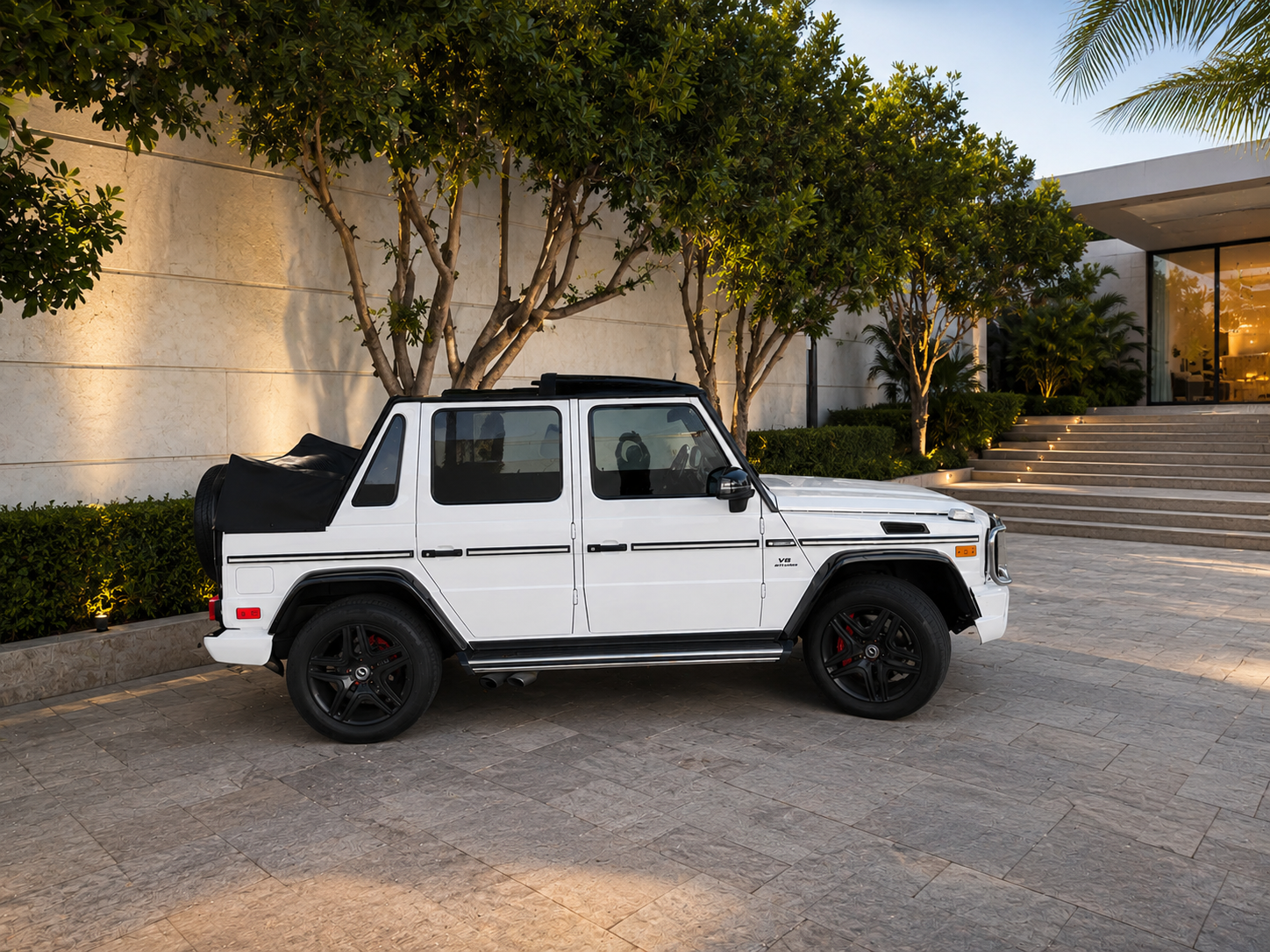 Mercedes G Landaulet 2.png