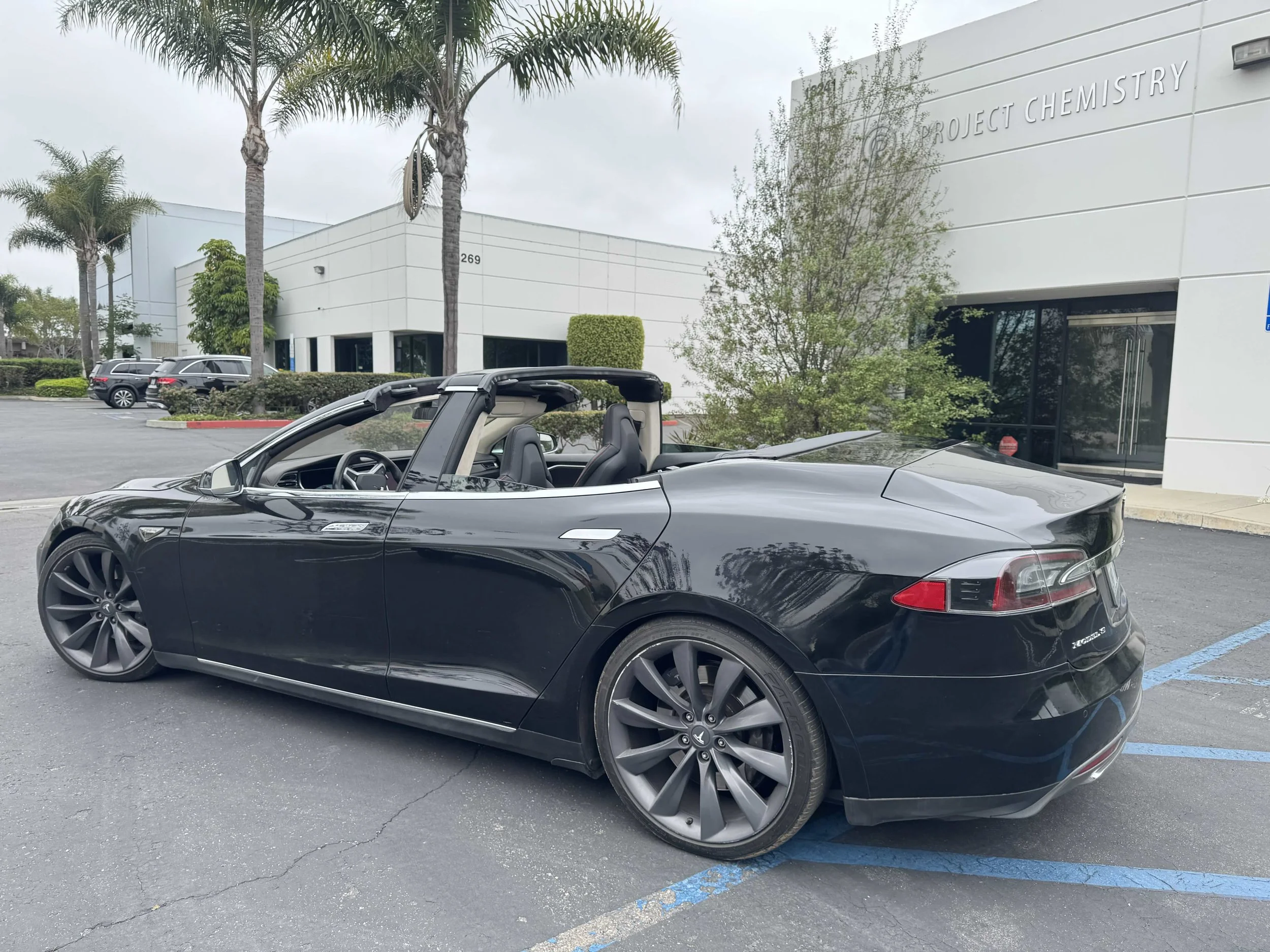 Tesla Hardtop convertible 4.jpeg