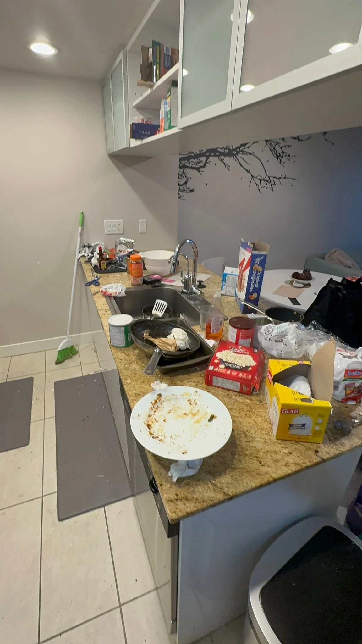 Calgary Residents: Is Your Kitchen a Total Mess?