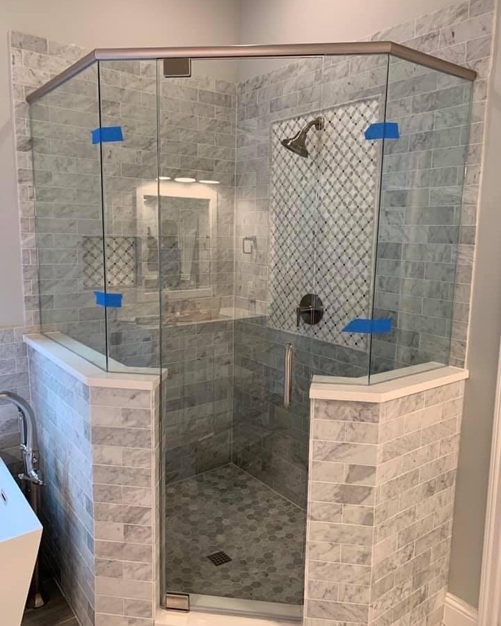 Update your bathroom with a remodel from @txextremeremodeling !!!

From a simple backsplash redo to a full renovation, we promise to deliver results beyond your expectations!

Visit our website to request a FREE estimate!
⬇️⬇️⬇️️

(469) 371-5281
www.