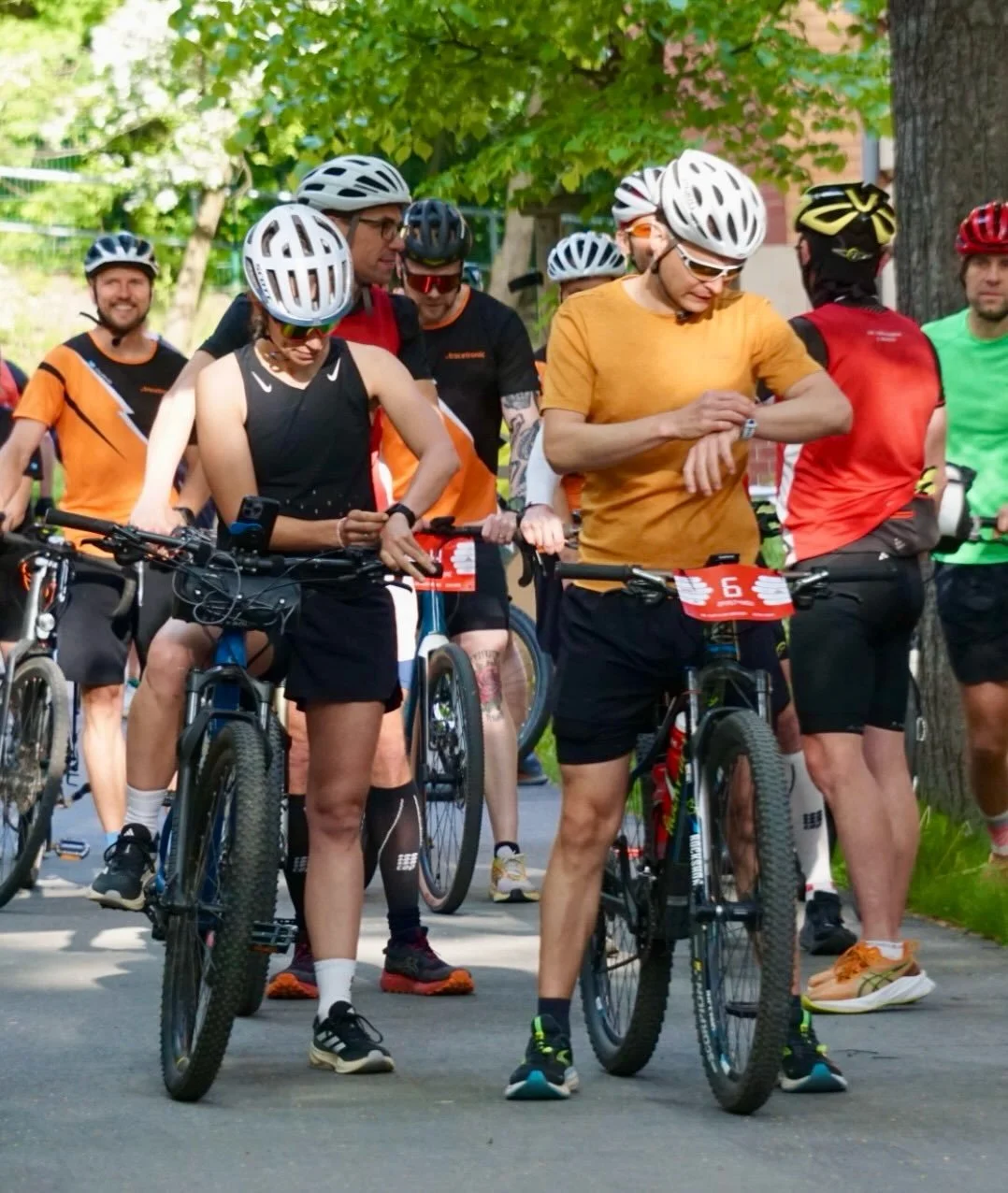 Es ist Zeit⏱️💥 die Einladung f&uuml;r den 100km Duathlon am 02.05.2026 sind raus. Checkt eure Inbox, ja, auch den Spam-Ordner, da verstecken sich die wichtigen Dinge gern zwischen
&bdquo;Sie haben 3.000.000 &euro; gewonnen&ldquo; und &bdquo;Ihr Pake