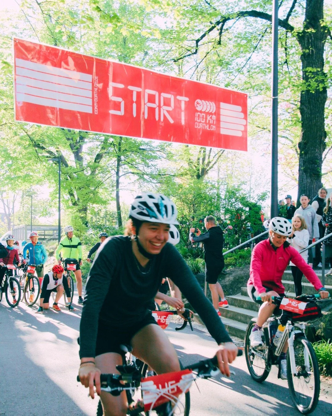 Anspannung, Vorfreude, Nervosit&auml;t, Energie.. Erinnert ihr euch noch an dieses Gef&uuml;hl vor dem Start? #helden #duathlon