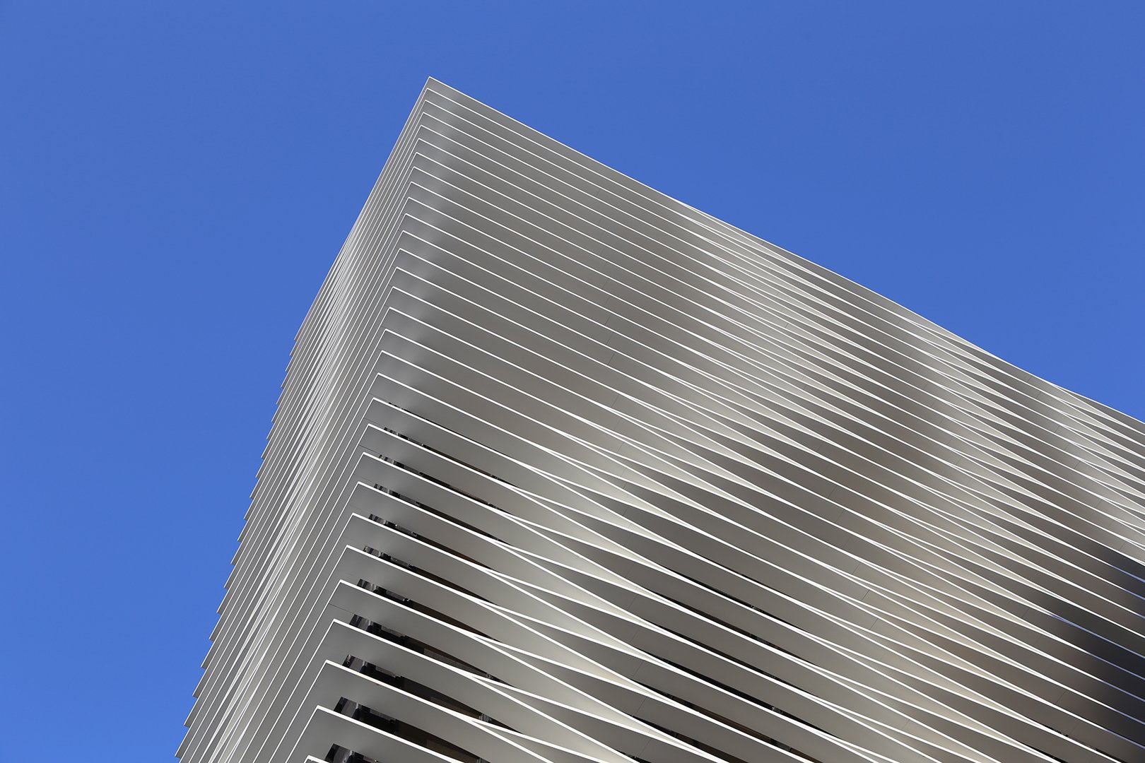 Michel Abboud - SOMA - WAVE -12.JPG