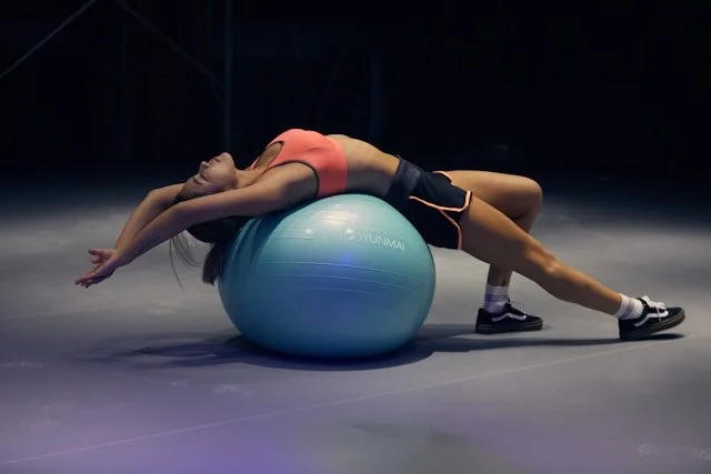 How Myofascial Release Relieves Pain Naturally