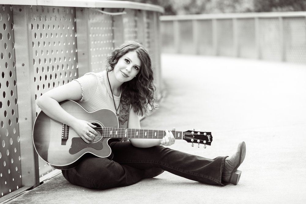 Carson-Hill_Nashville_Singer-Songwriter_Park-36.jpeg