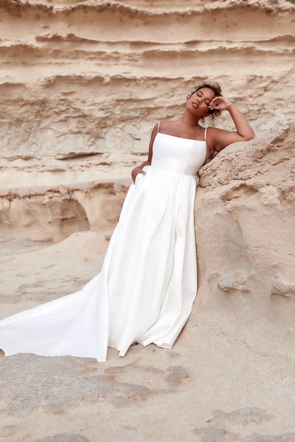Minimalist wedding dress, simple a line