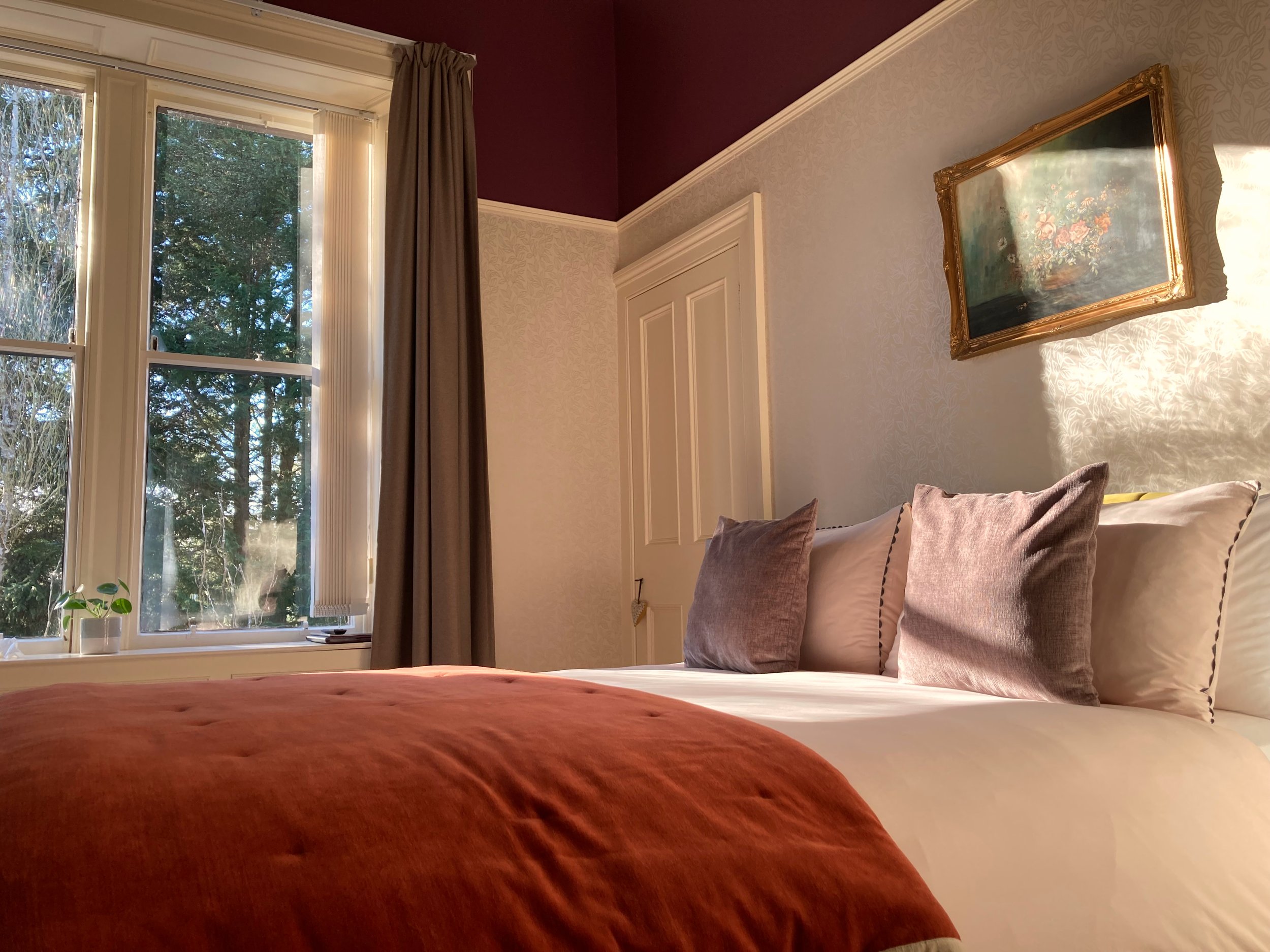 bedroom 4 - new 2.jpg