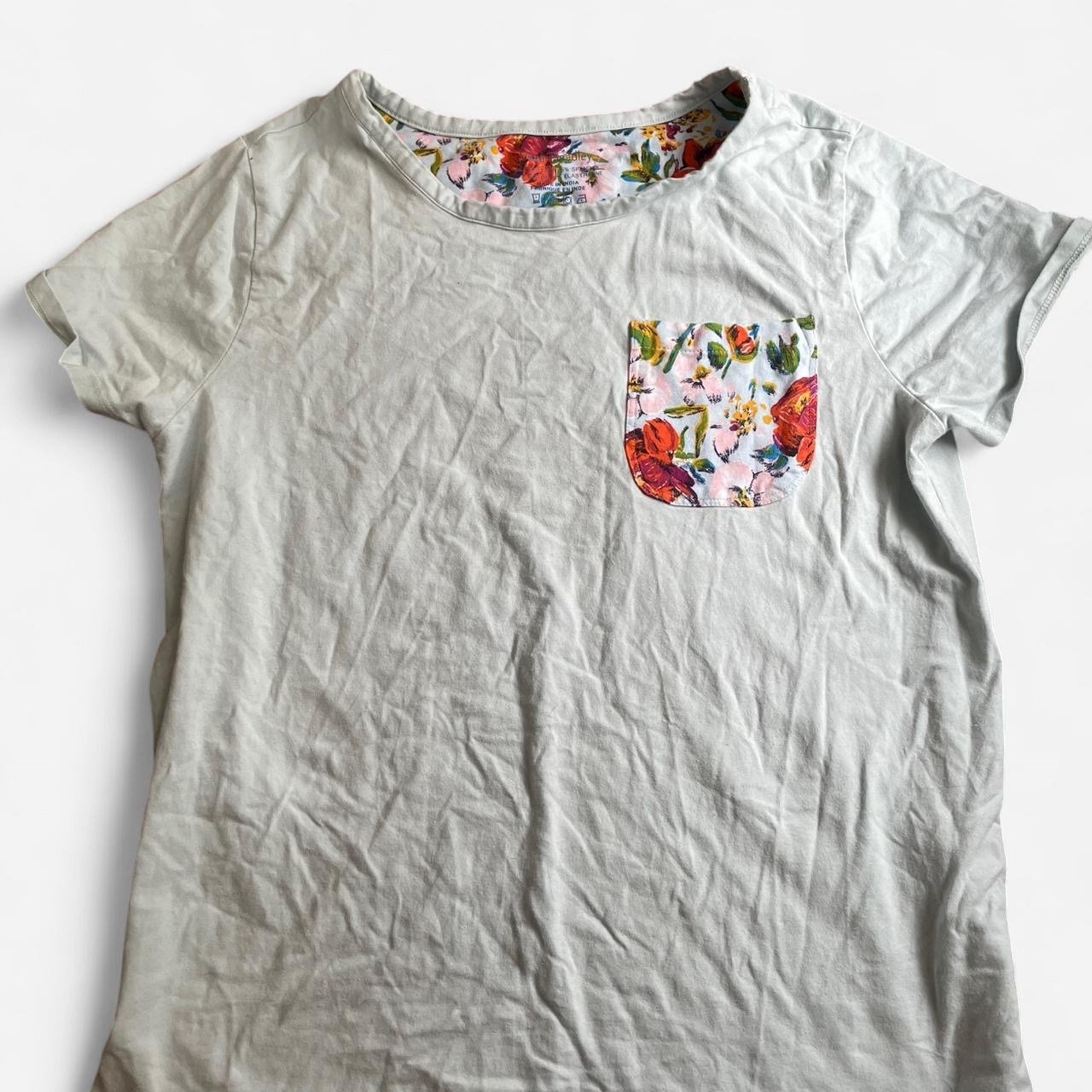 Vera Bradly Floral Accent Tee