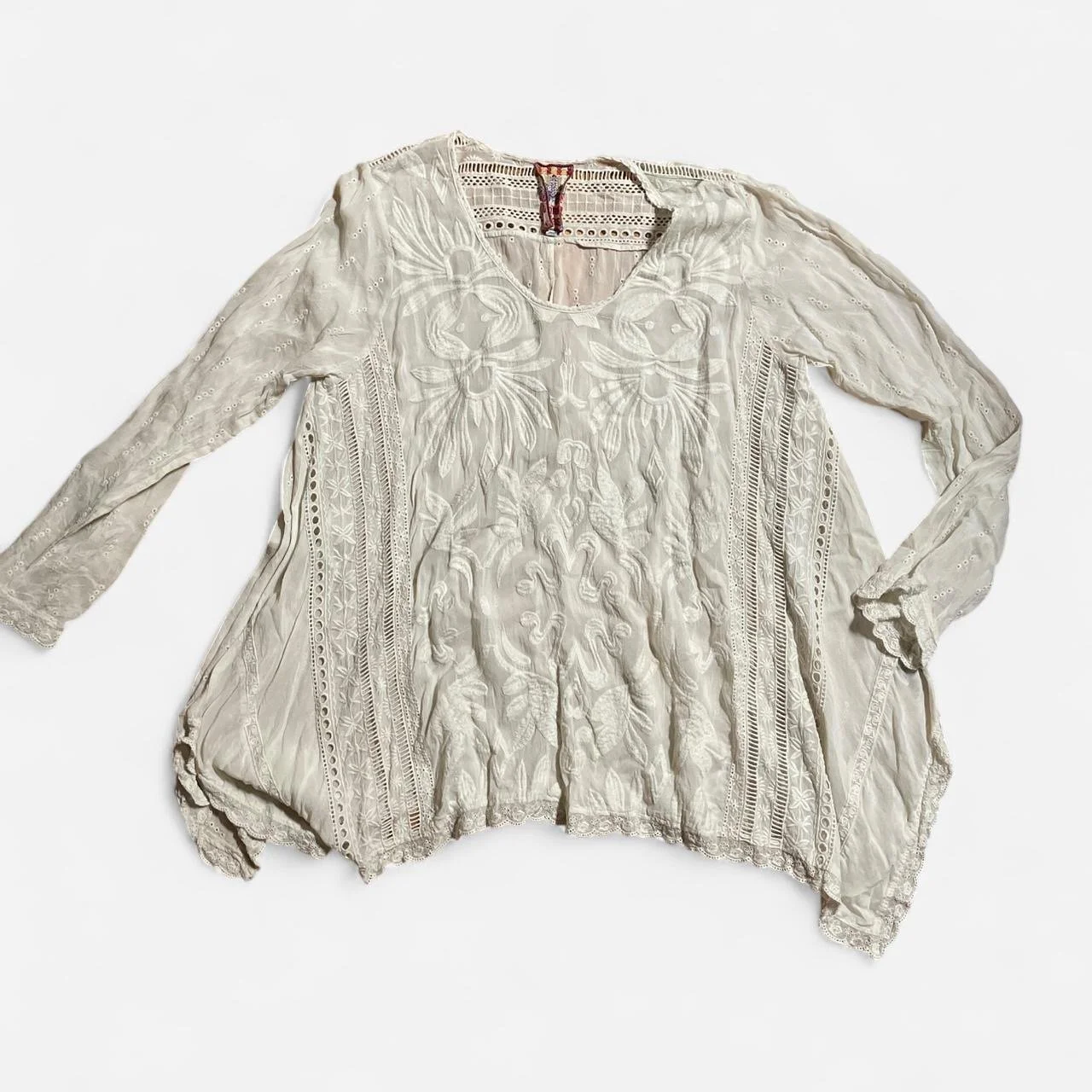 JOhnny WasElegant Lace Embroidered Blouse