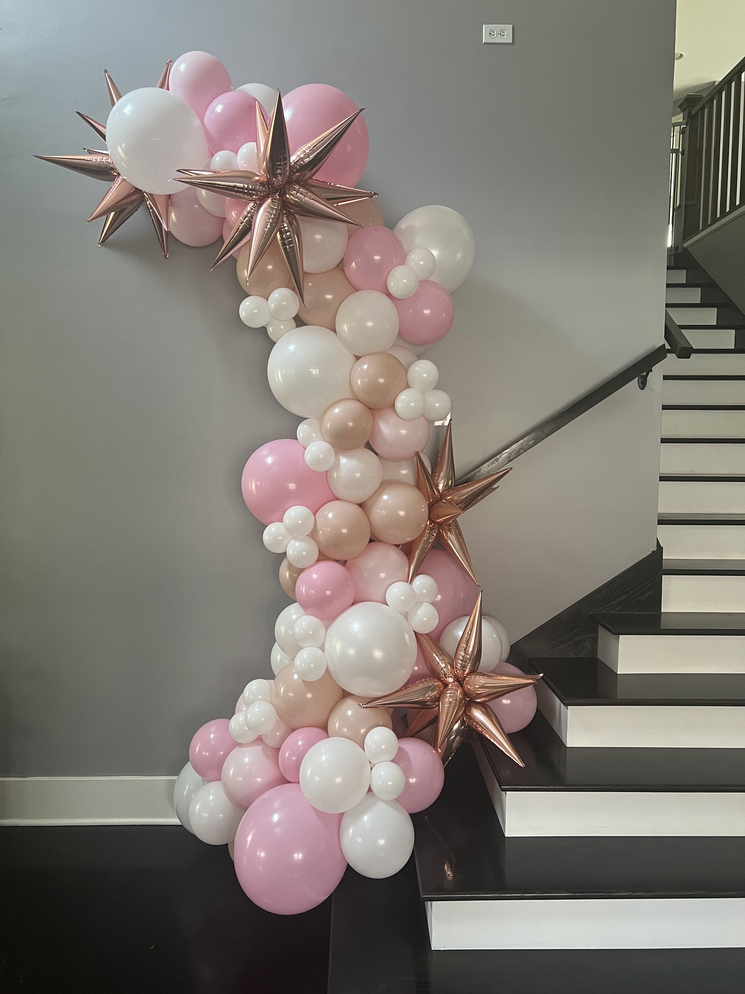 Balloon Garland Installation & Removal — Sunny Day Event Co