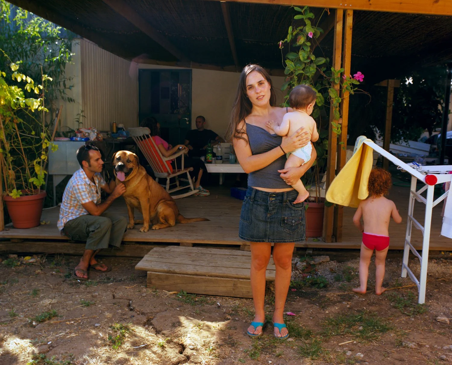 Vared with her family, Moshav Rinatya, July 2006