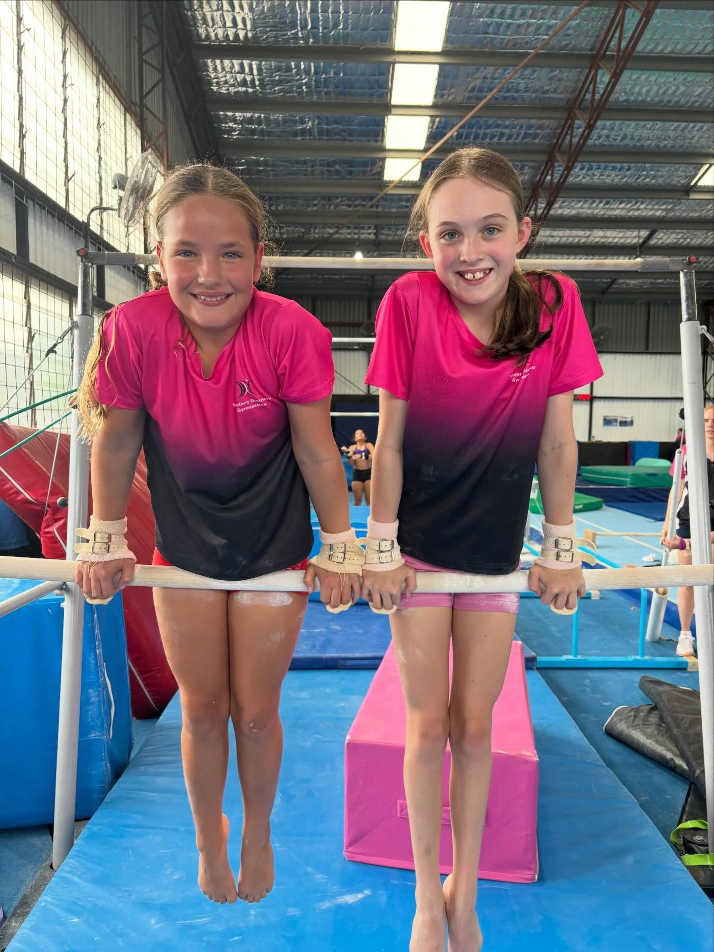 2026 members T-shirts are in! If you still need to collect yours, see our reception team