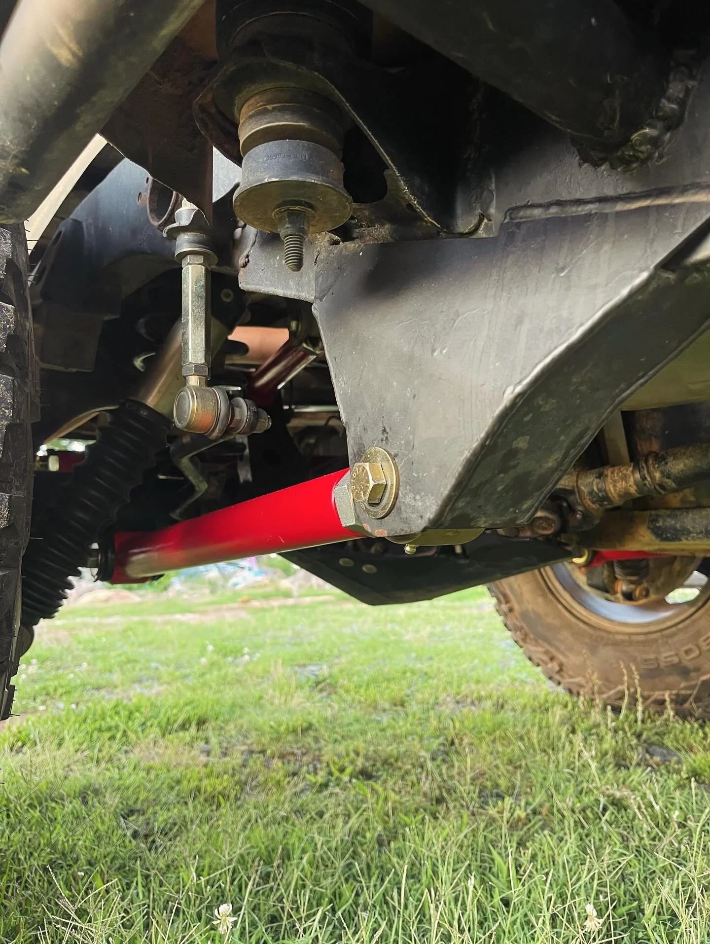 When you hear a pop and decide slowly but surely, let&rsquo;s just replace everything until it goes away&hellip;

@core4x4fab CAMP Series 5 piece installed + new hardware. 

5 PC CAMP Series includes:
1. Upper and Lower Rear Control Arms + Panhard Ba