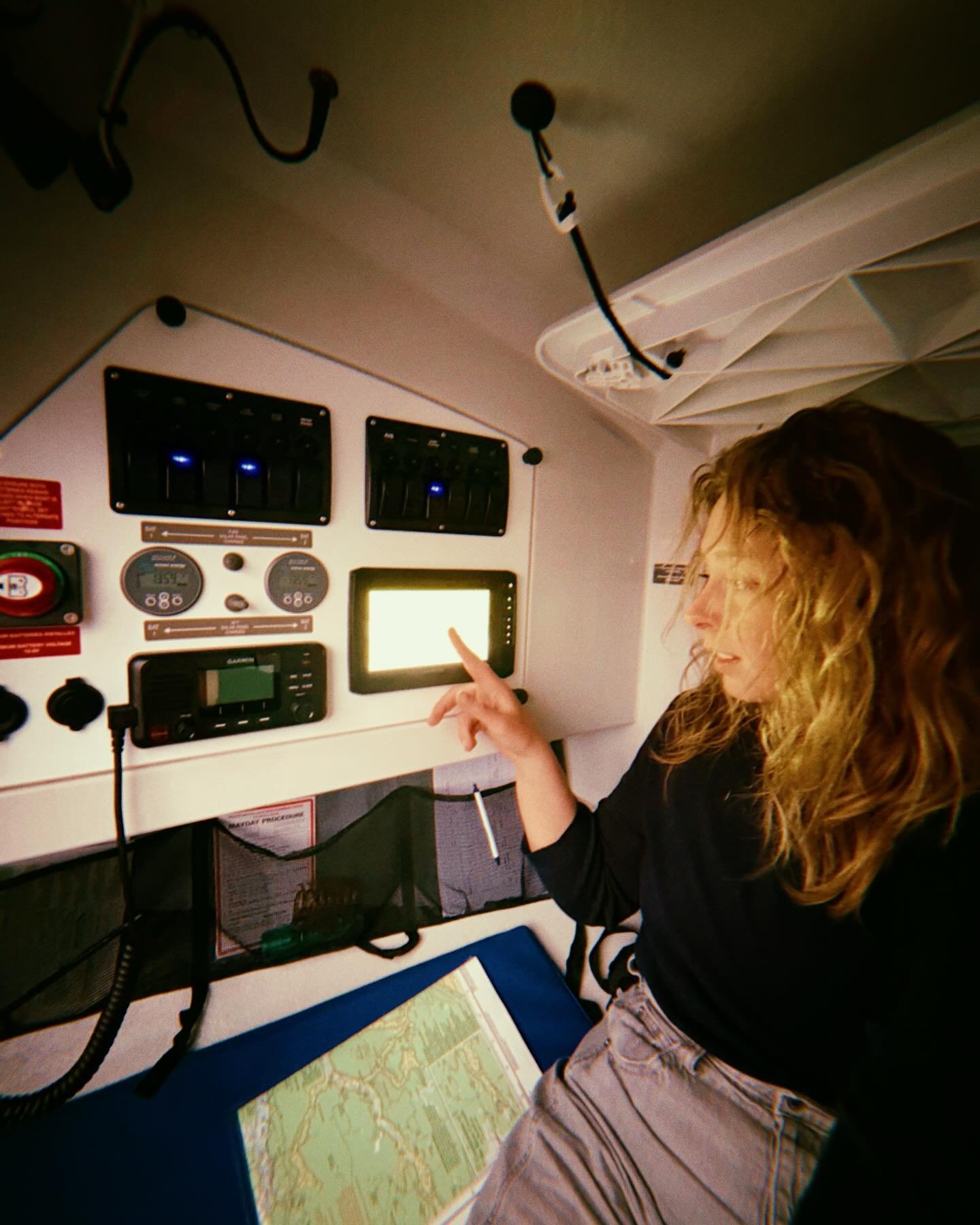 &ldquo;She&rsquo;s brought a ludicrously capacious [row boat]. What&rsquo;s even in there? Flat shoes for the subway? Her lunch pail? I mean, it&rsquo;s monstrous. It&rsquo;s gargantuan. You could take it camping.&rdquo;

.
#worldstoughestrow #rowing