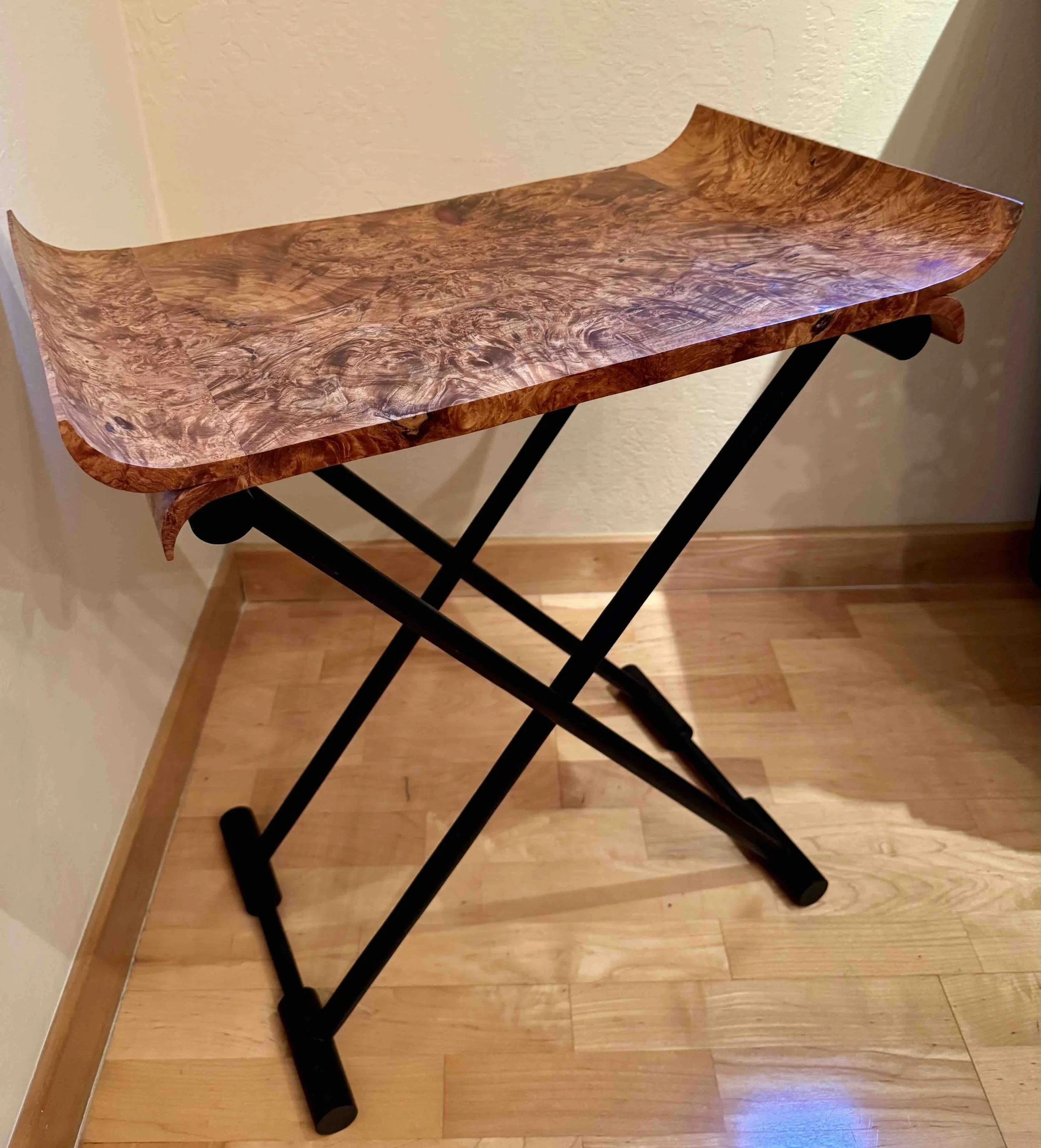 Furniture: Solid Burlwood Tray with Metal Stand