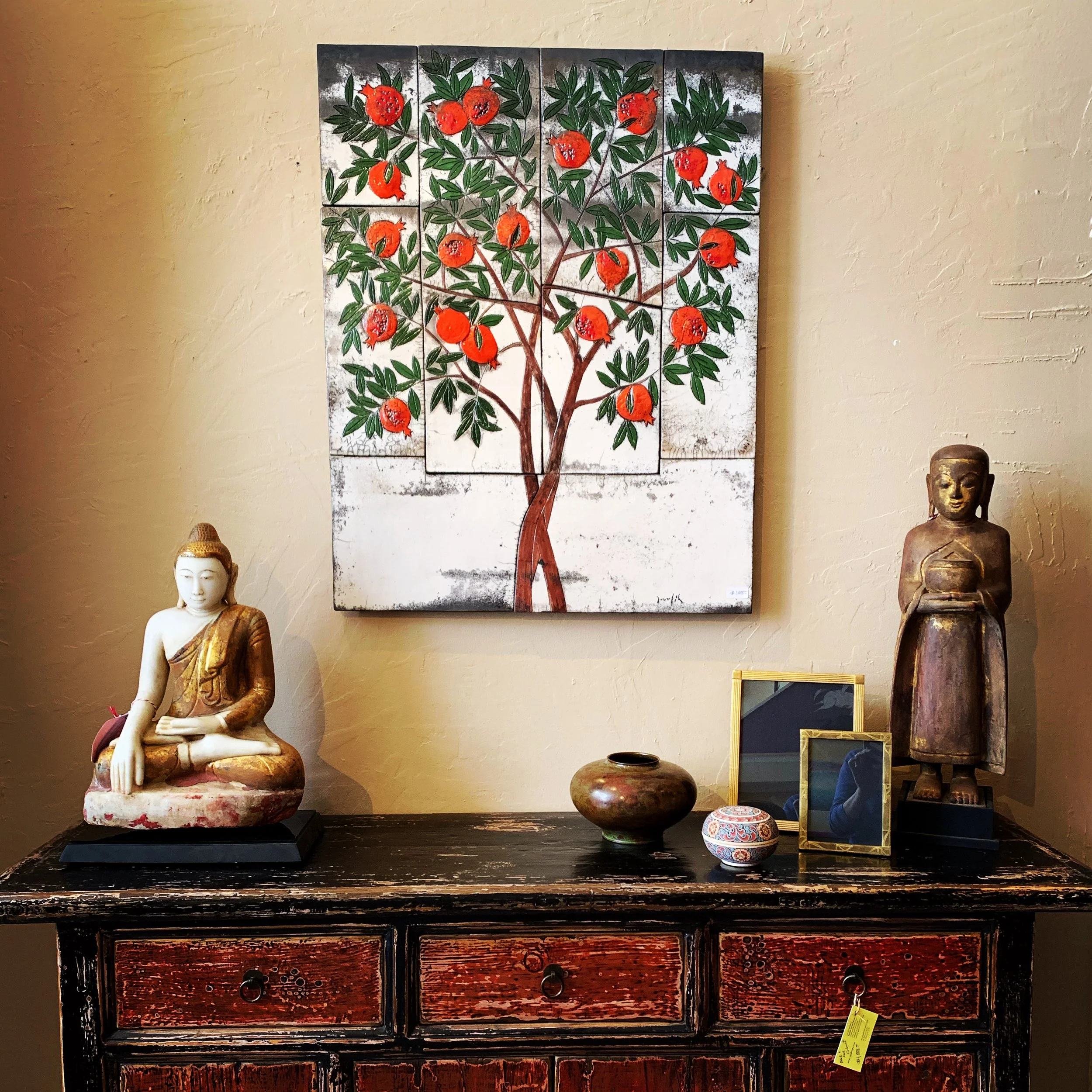 Vignette with Buddha sculpture.JPG