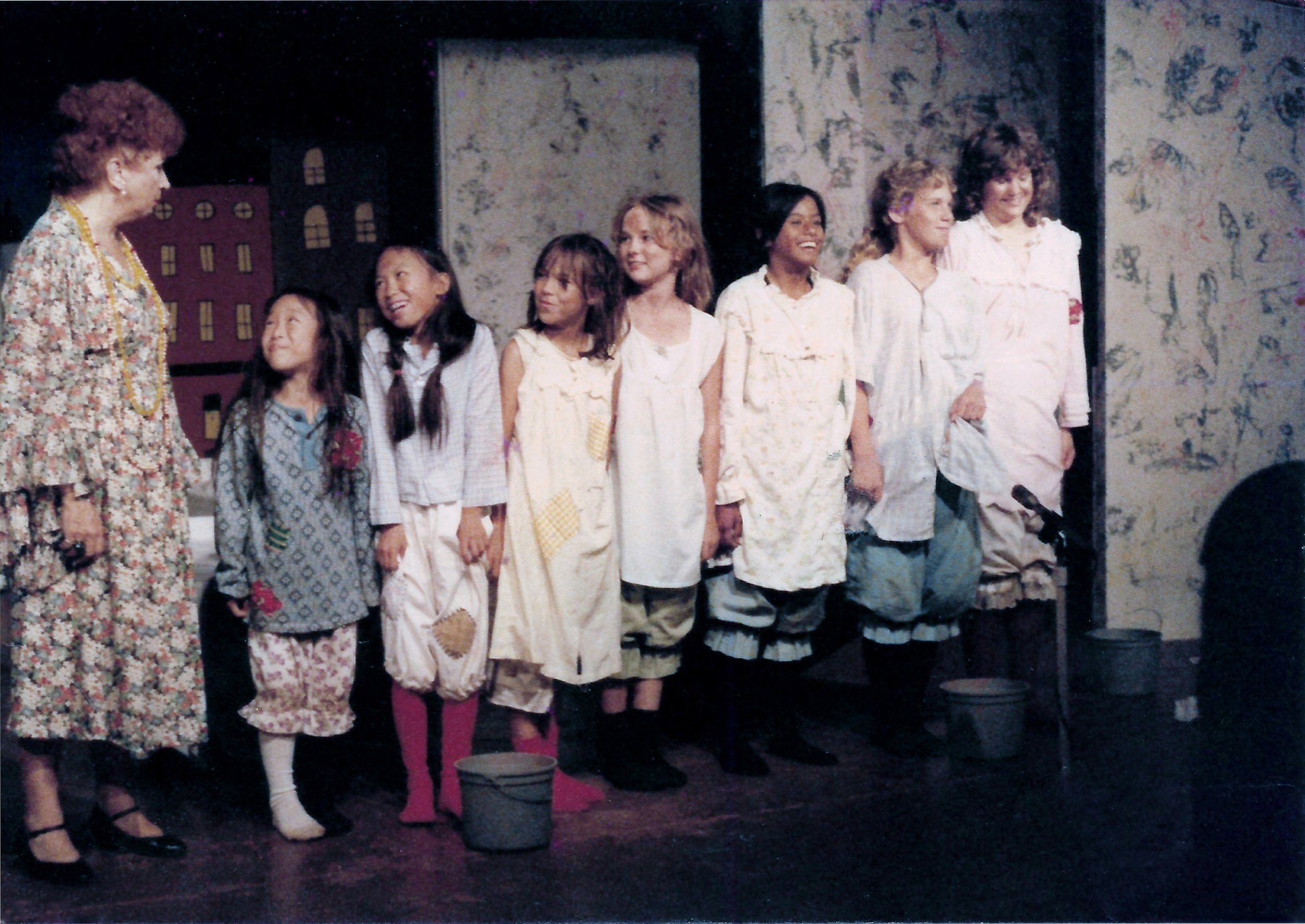 Maui Youth Theatre's 1985 production of ANNIE.