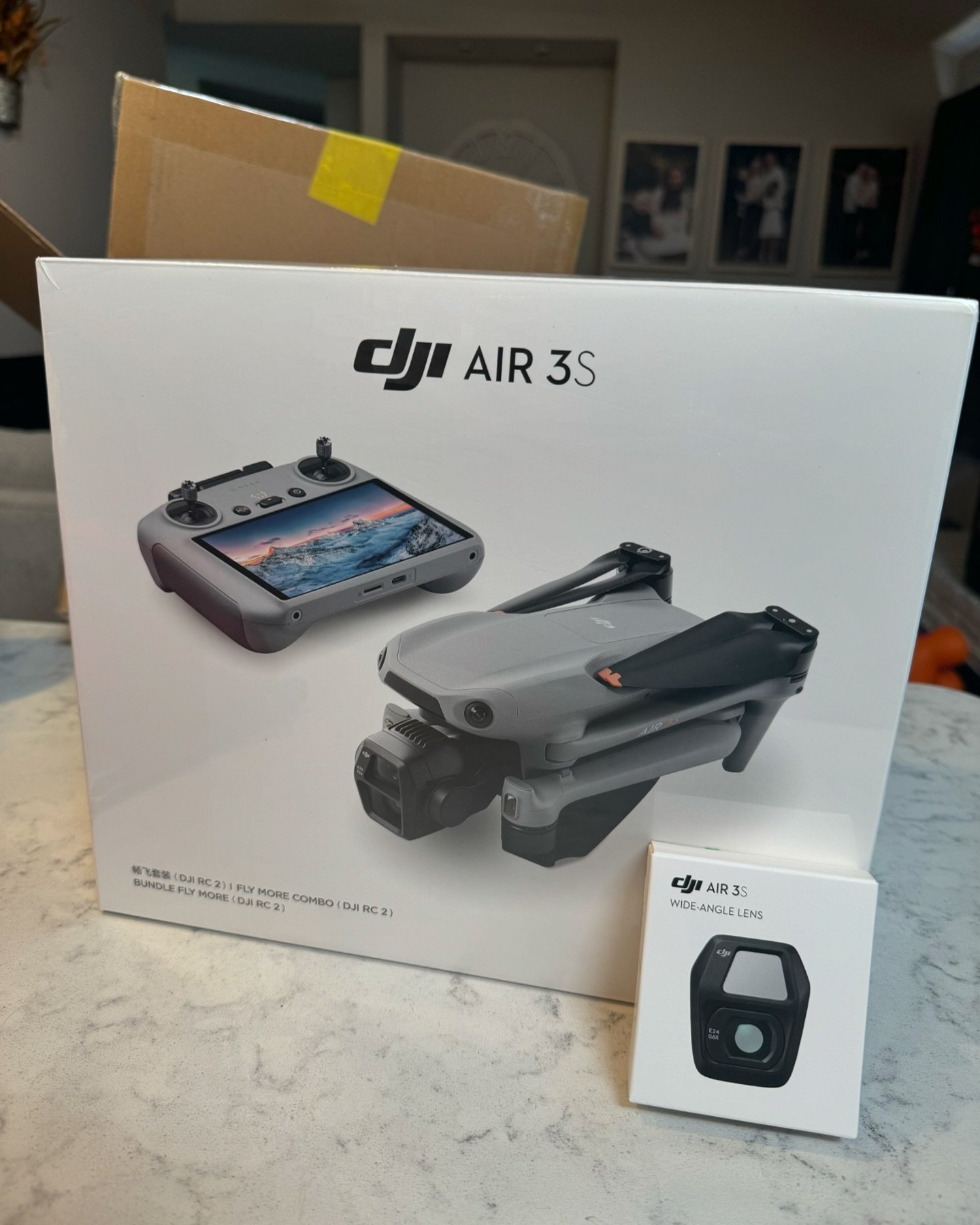 Gotta stay upgraded 💪

#djiair3s #dji #daytonohiophotographer #realestatephotographer #daytonohio #dayton #daytonrealtor #daytonohiorealtor #daytonrealestate #daytonohiorealestate #dabr