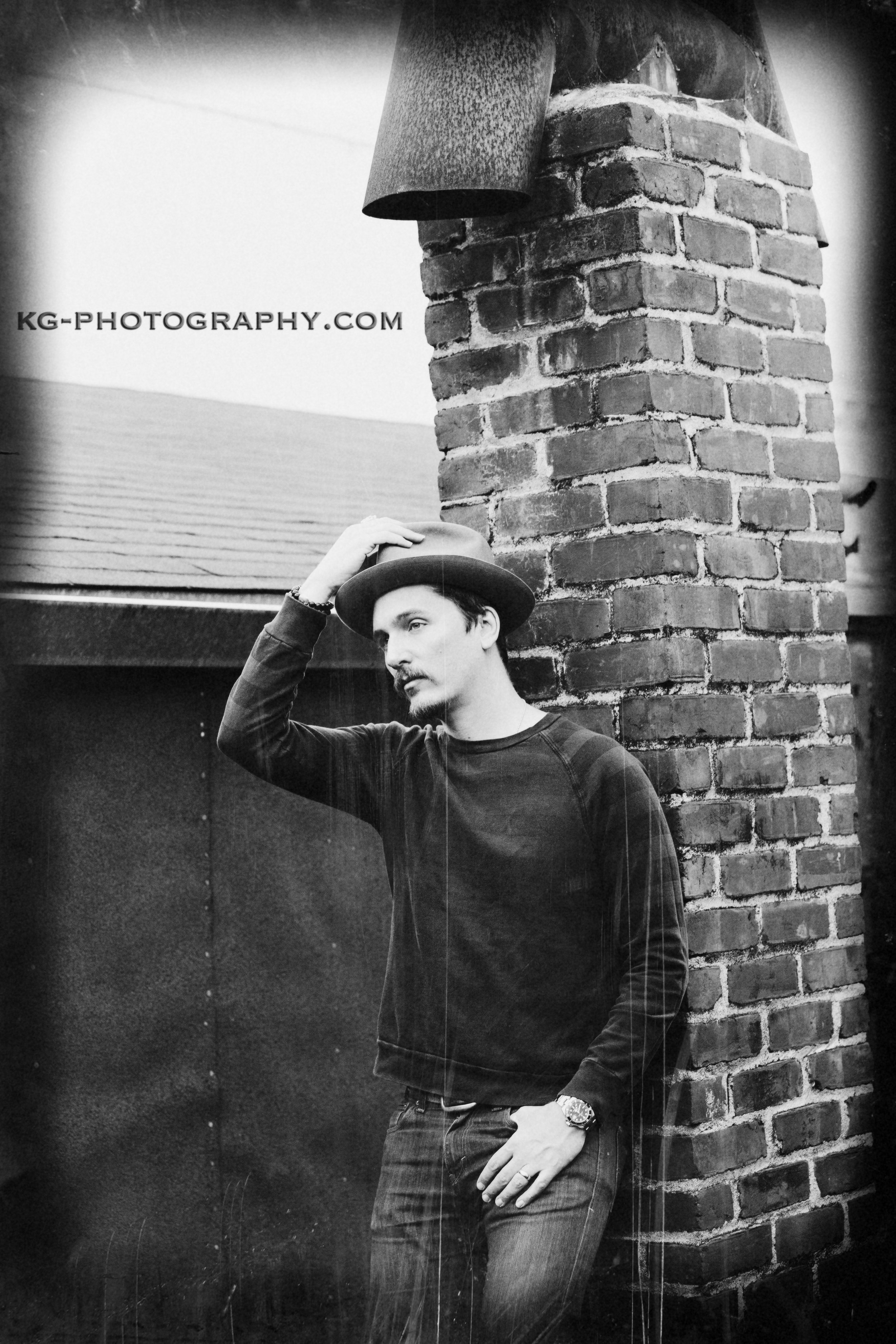 shane alexander singer 3.jpg