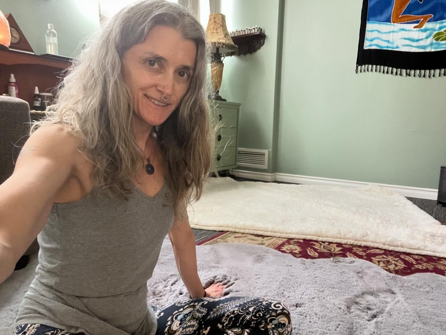 Did you know that I offer private sessions? 

We can work on clearing old stories from your body, getting back in touch with your sparkling self, finding movement in embodiment practices, and celebrating the pleasure of being uniquely you! 

If this 