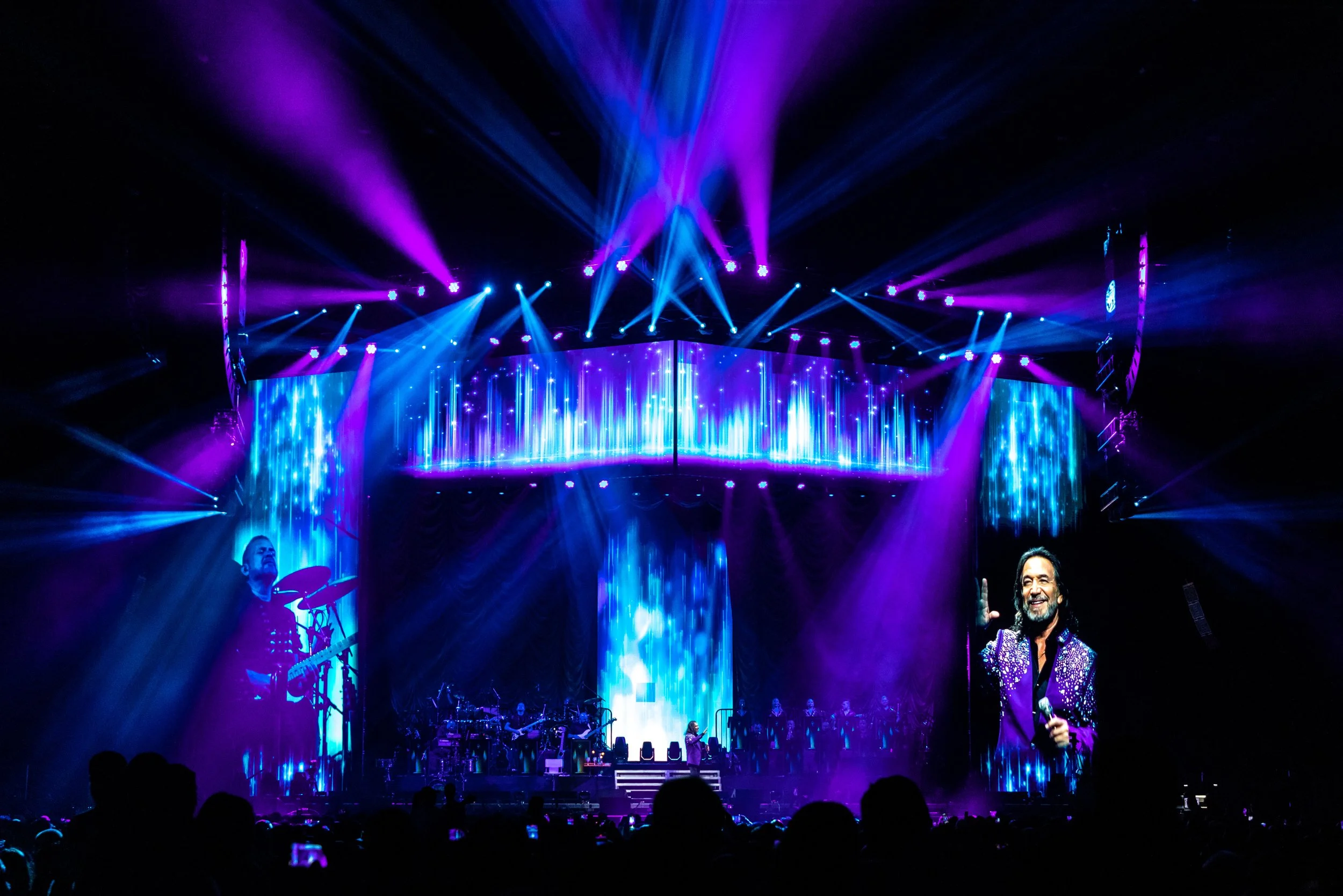 El Buki-12.jpg