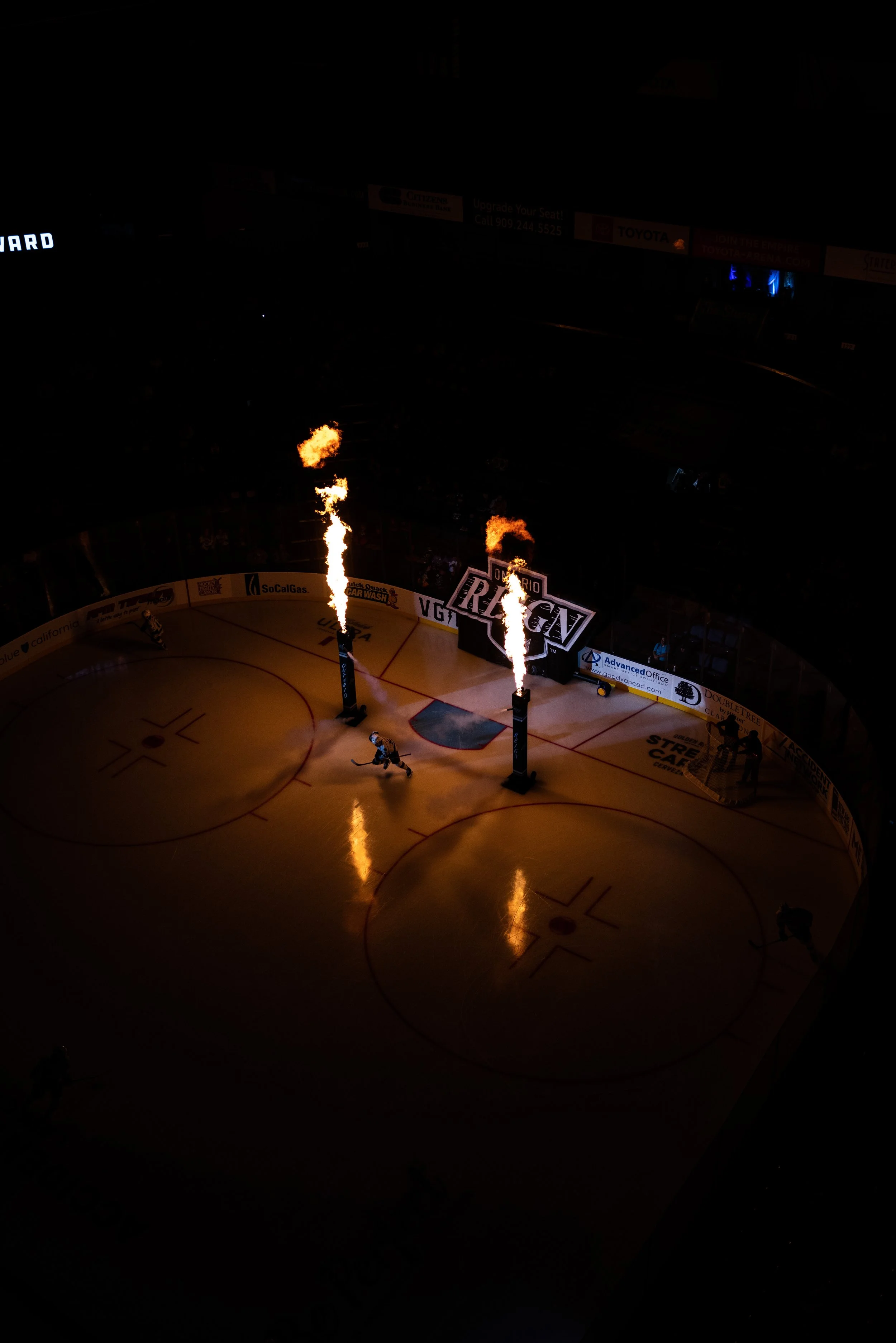 111223 ONT V COL-0951.jpg