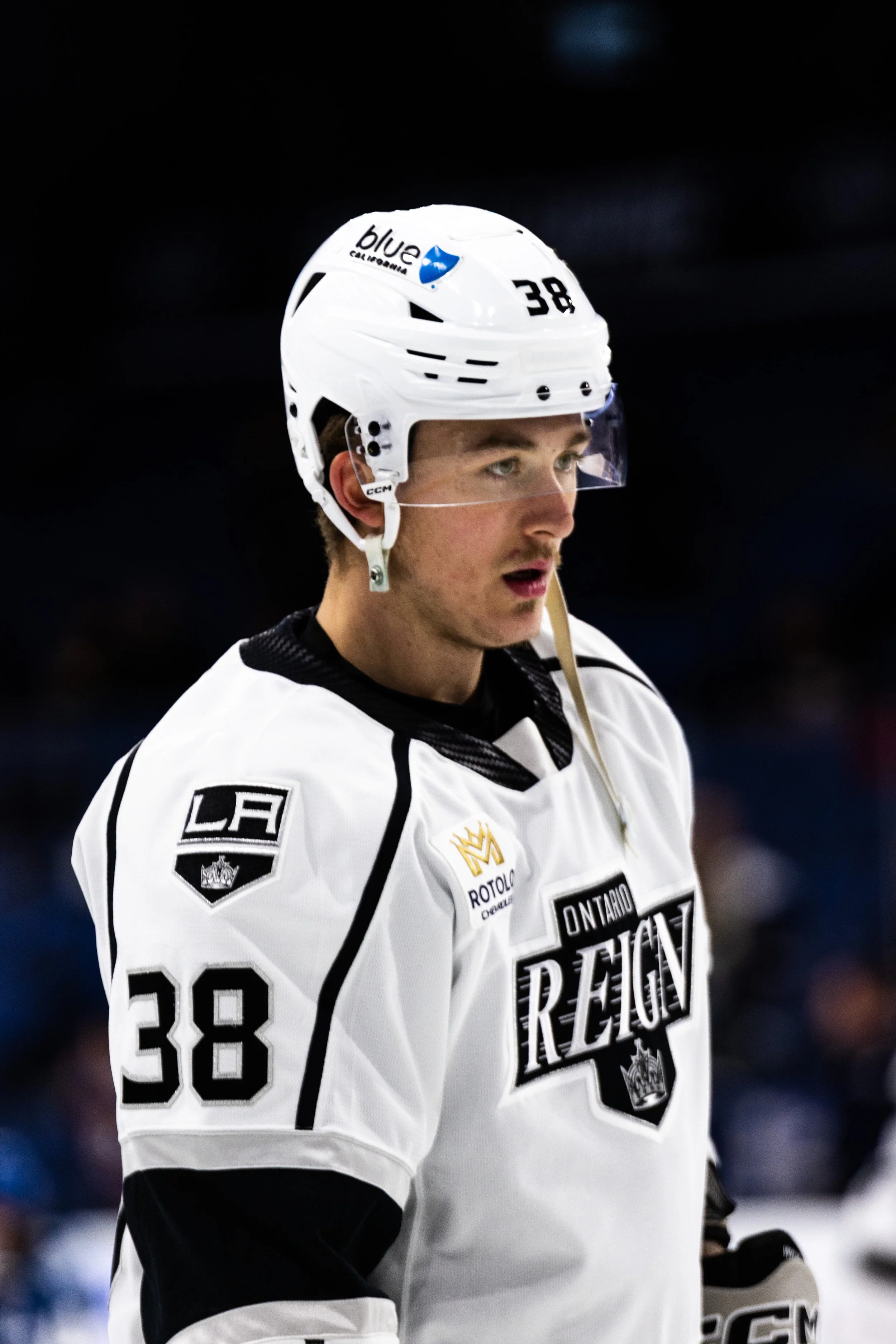 111223 ONT V COL-0864.jpg