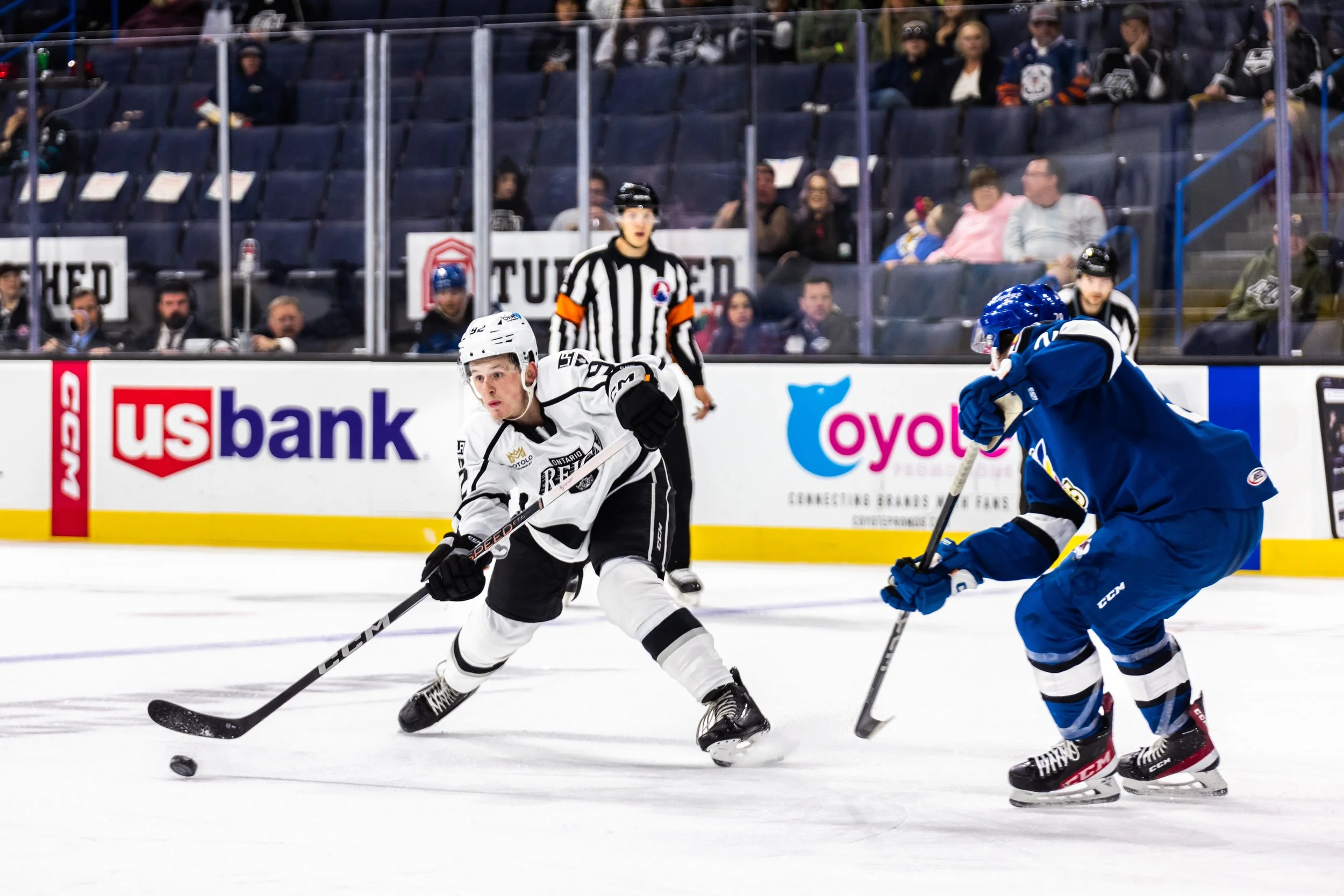 111223 ONT V COL-1622.jpg