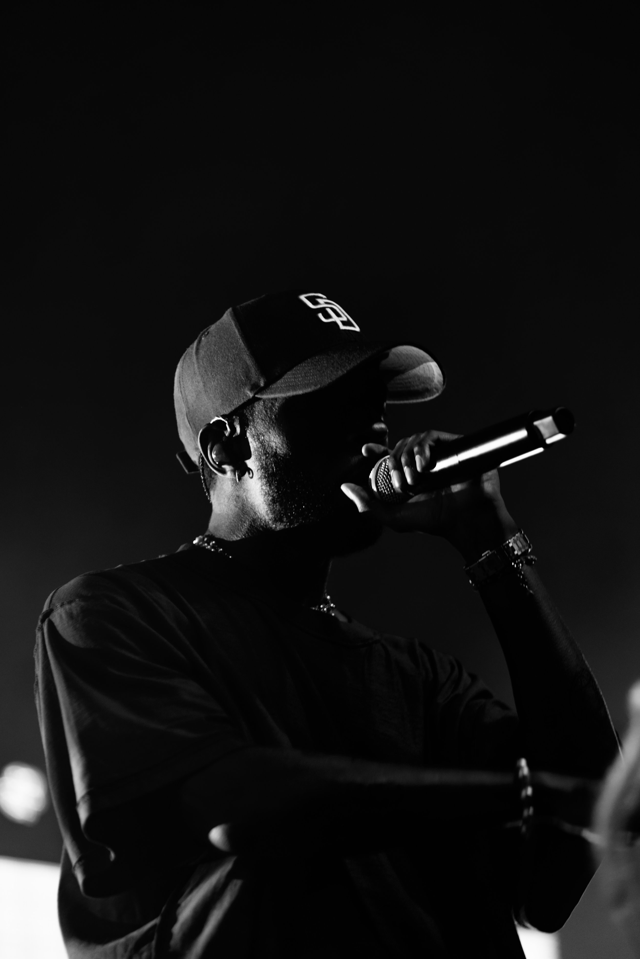 6lack-4014.jpg