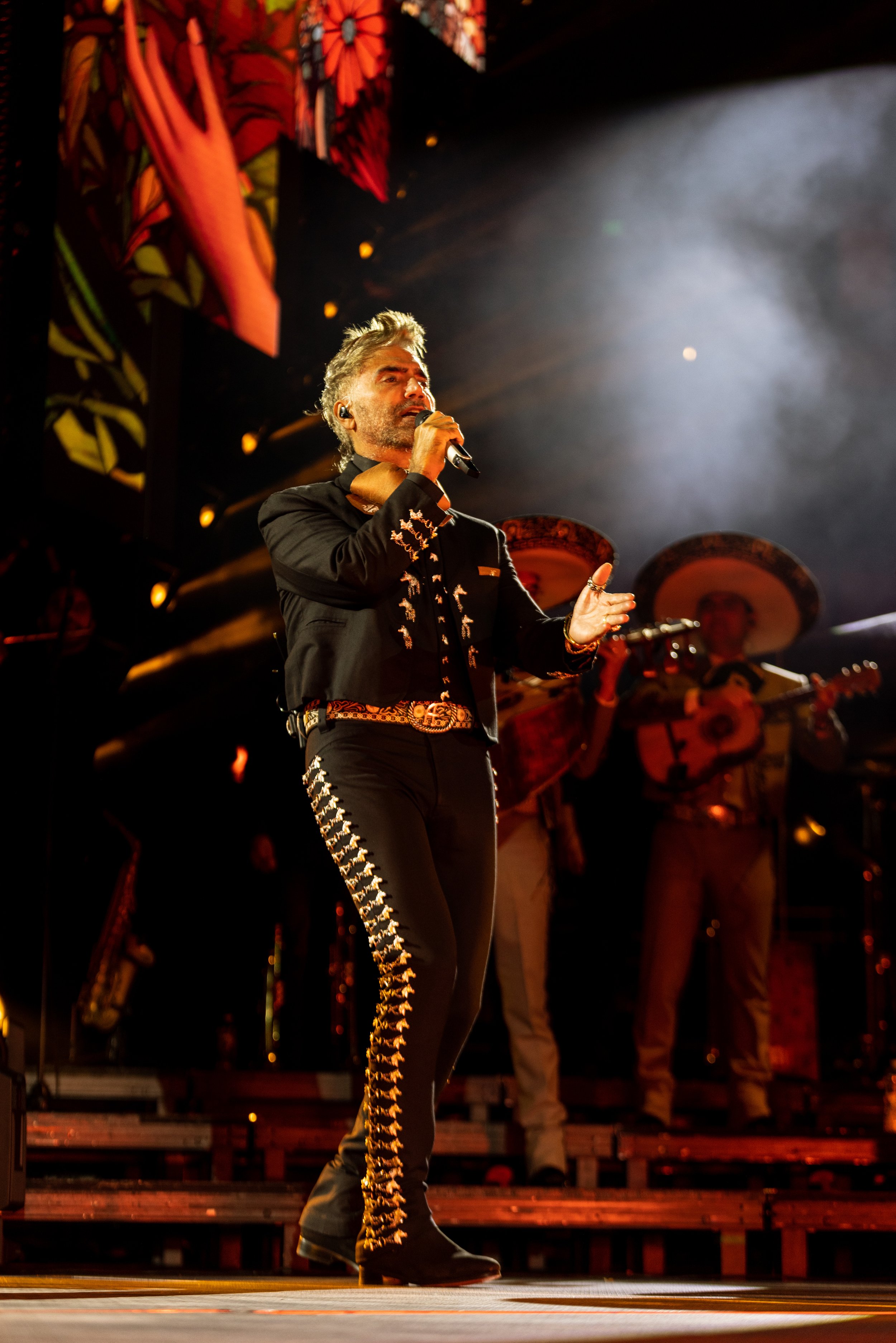 Alejandro Fernandez-7996.jpg