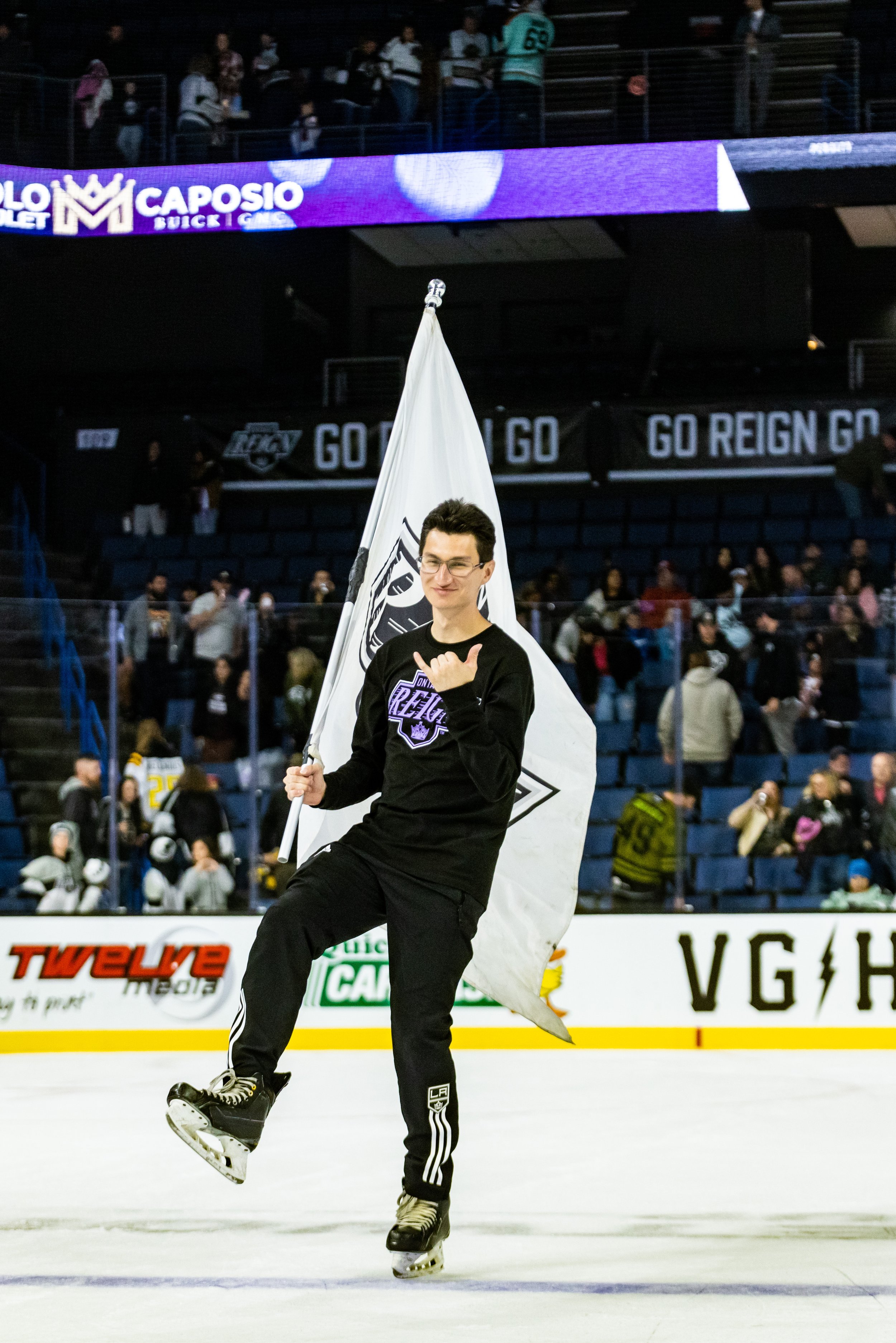 111023ONT V TUC-0949.jpg