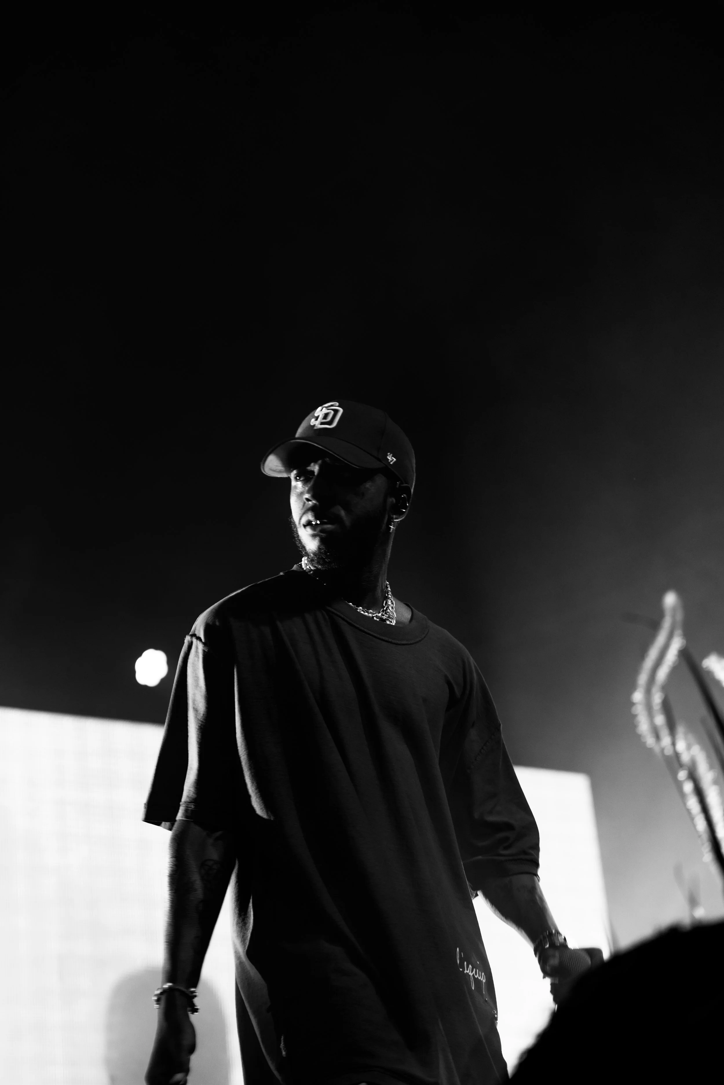 6lack-4040.jpg