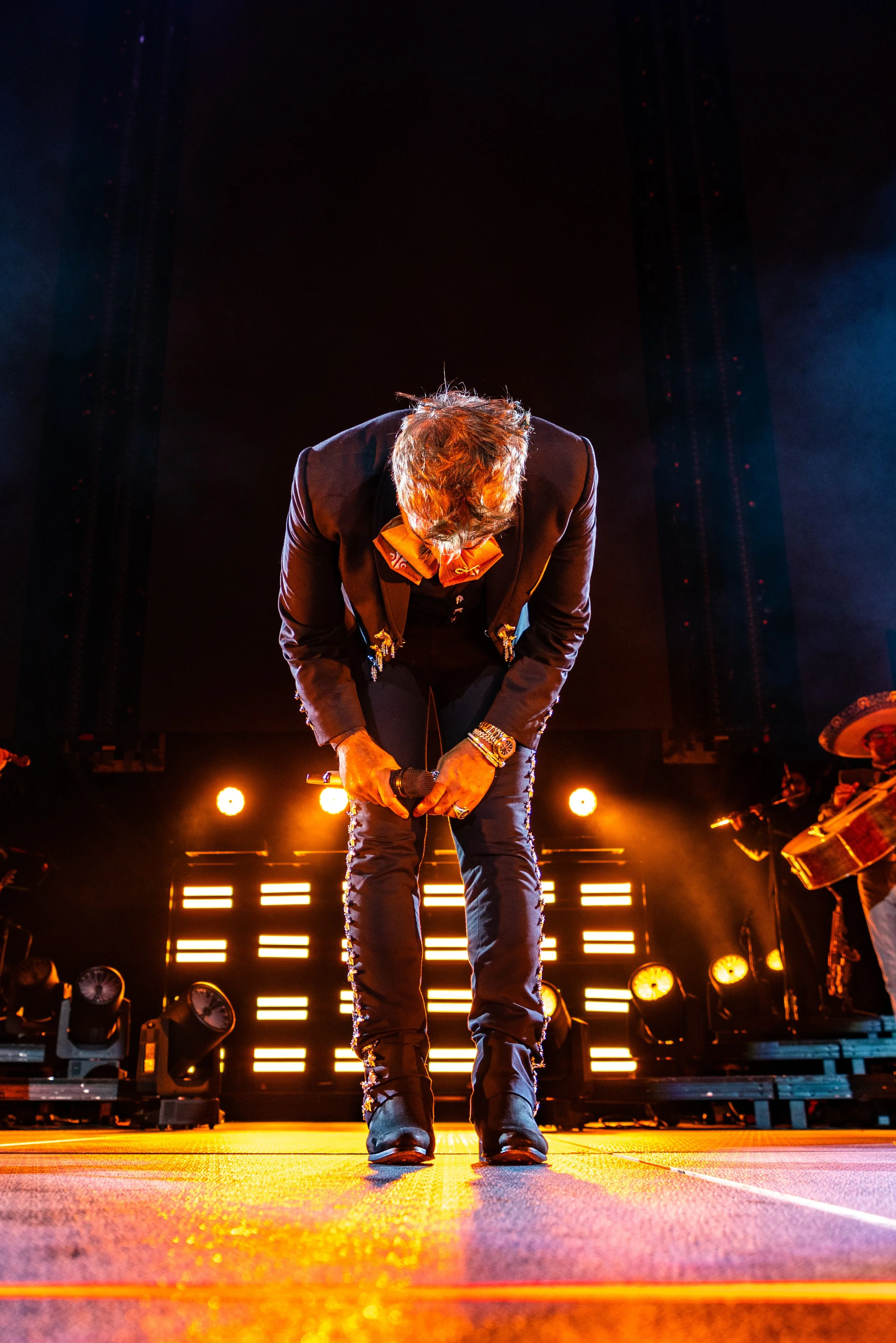 Alejandro Fernandez-8123.jpg