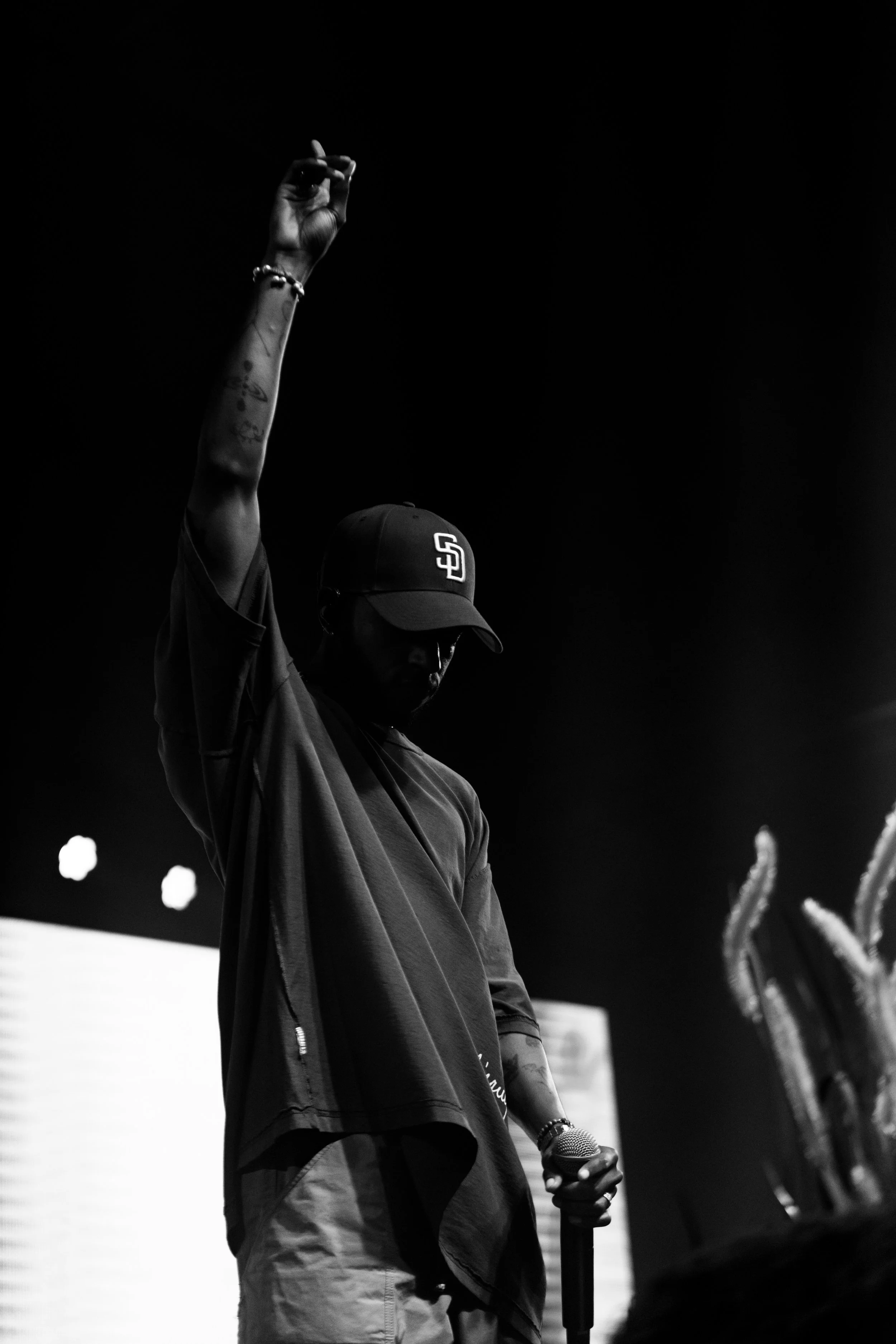 6lack-3820.jpg