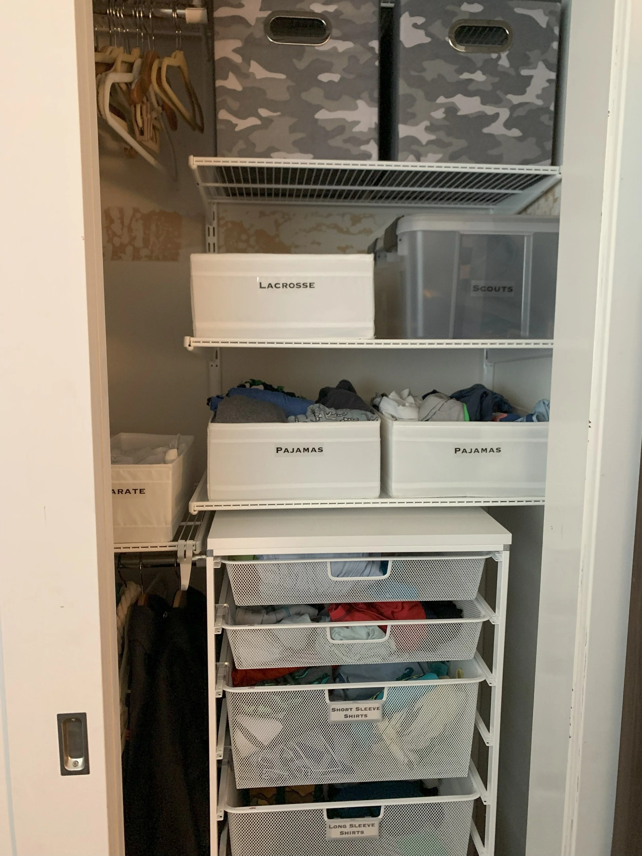 AFTER - BOY'S CLOSET (LABELS)