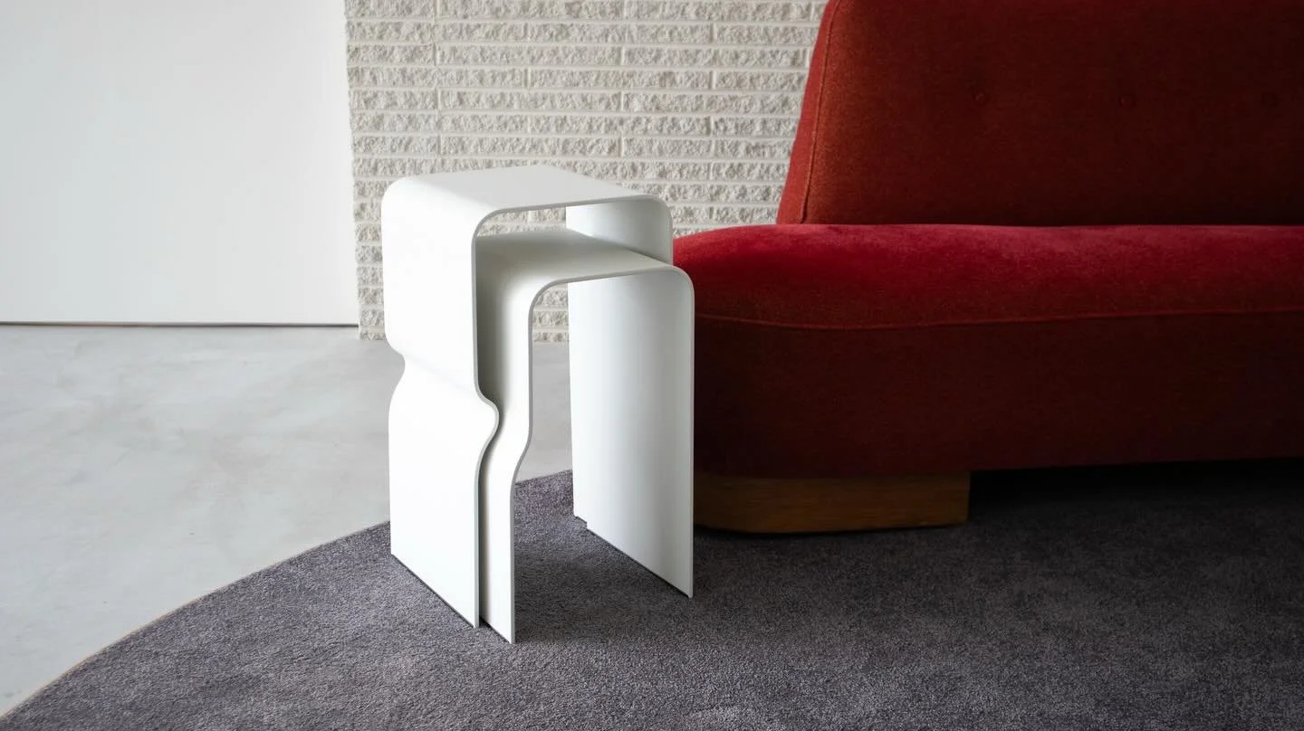 A pop of white against a bold red. Echo brings balance and style 

#design #interiordecor #interiordesign #australianmade #furniture