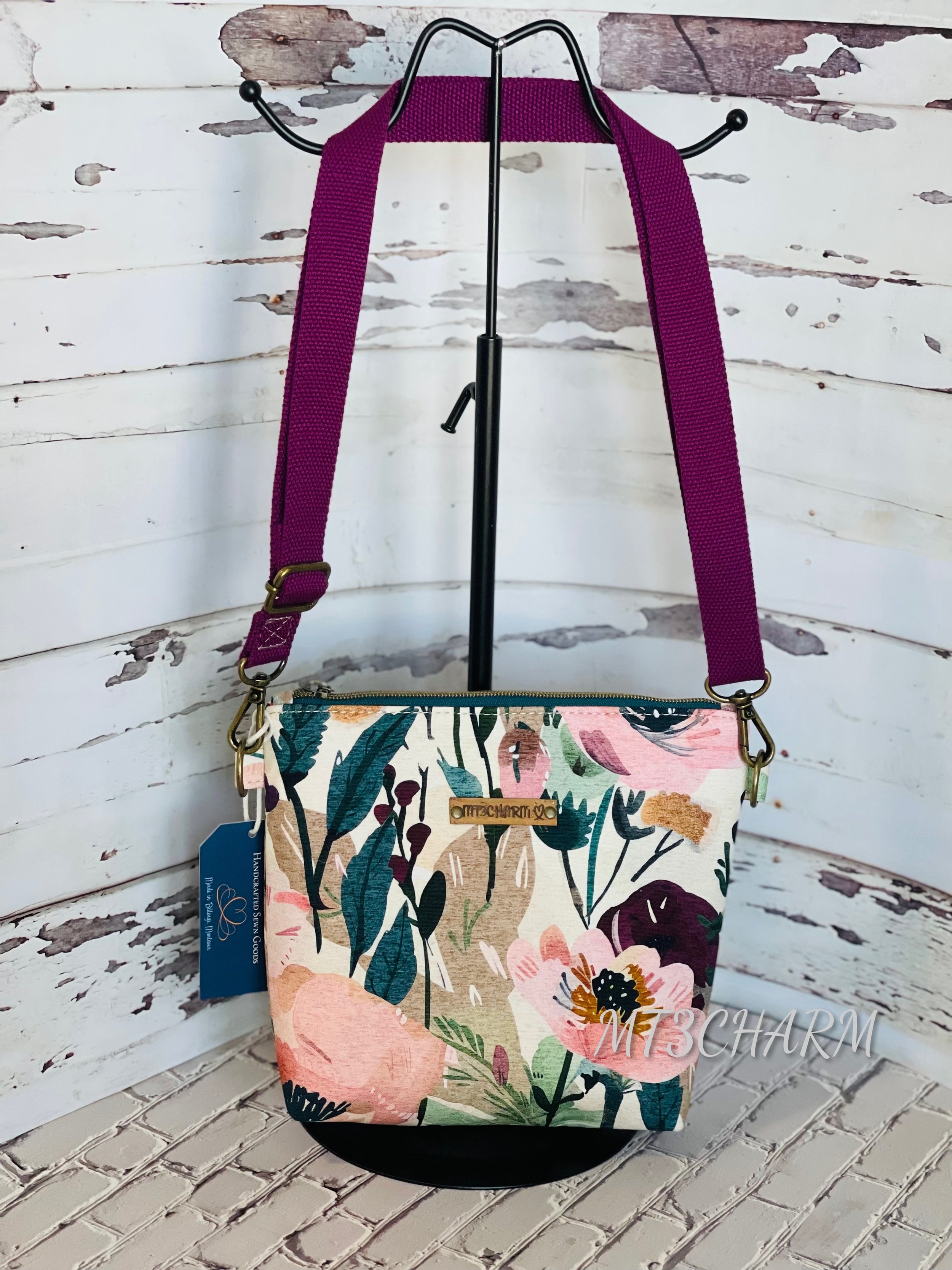 Roxy Crossbody