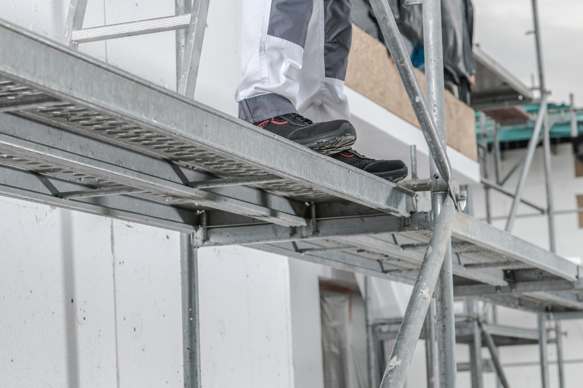 Scaffolding company near me (9).png