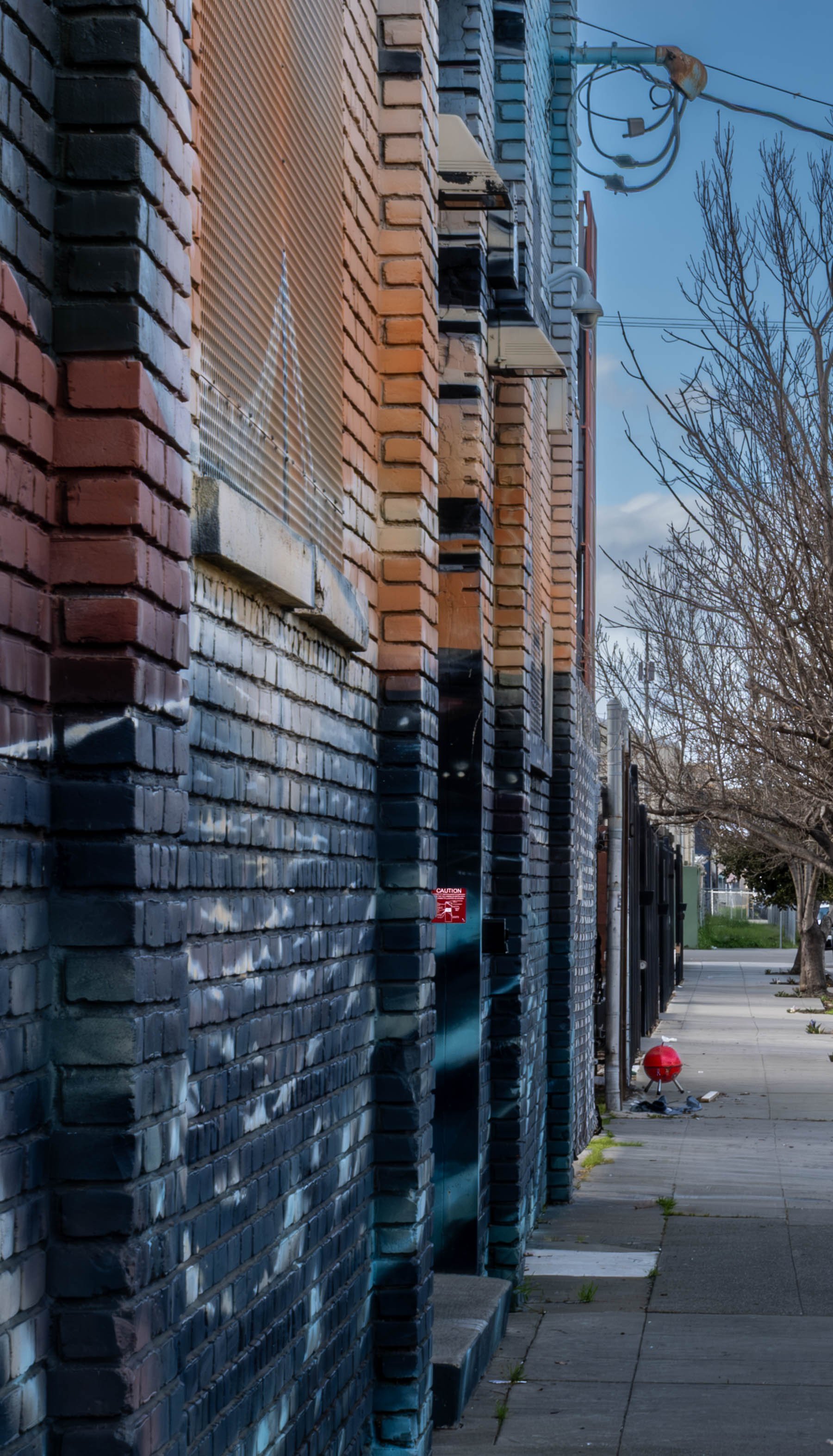 West Oakland Wall - Fred Astren.jpg