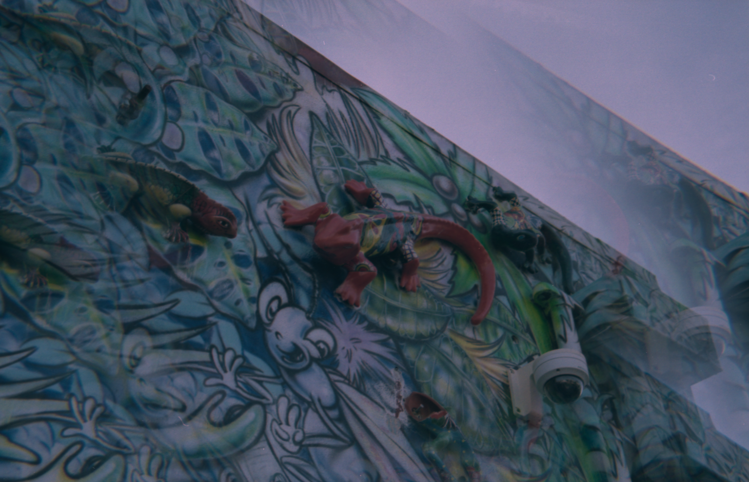 Screenshot_2 - lolaway.png